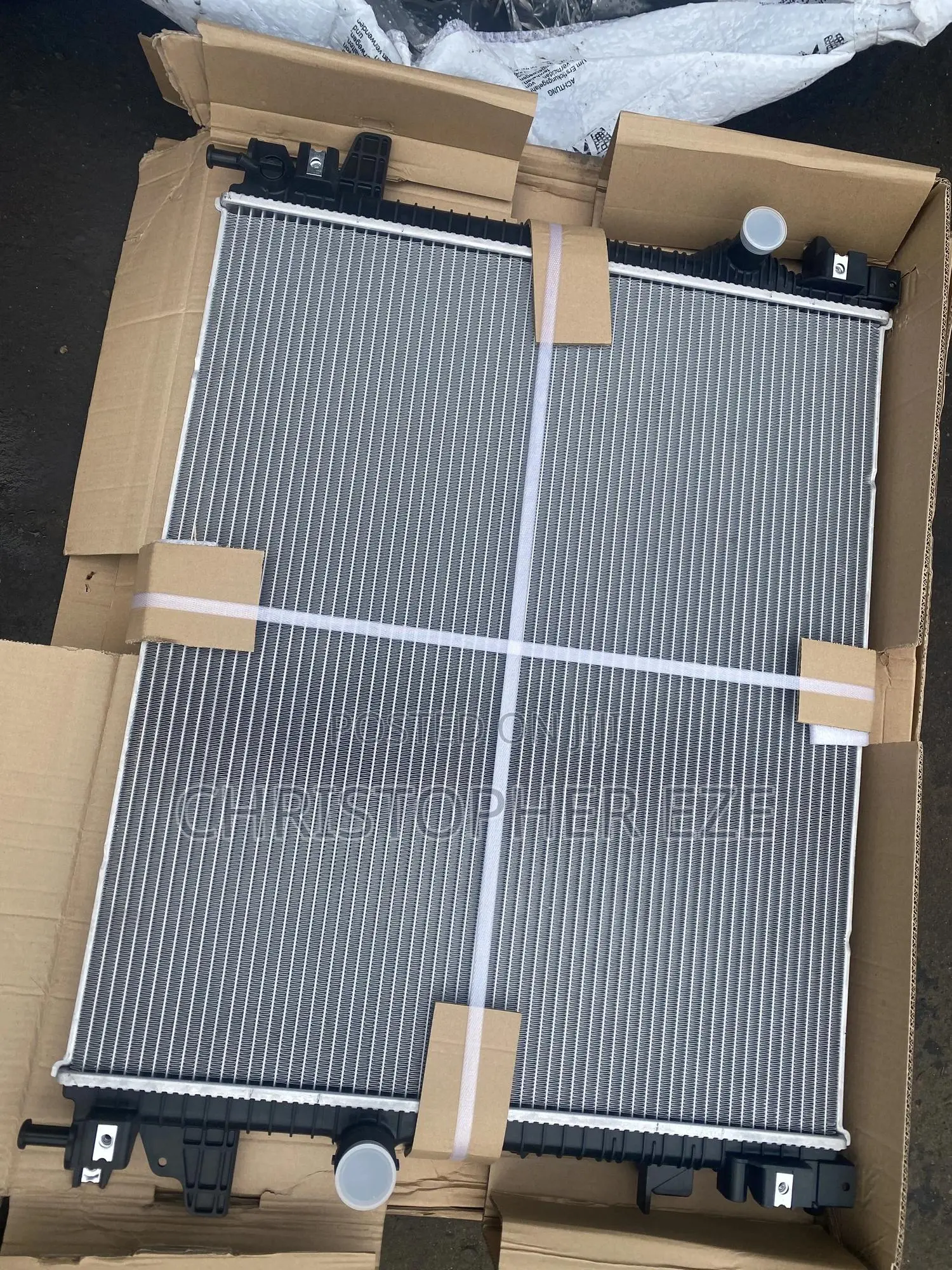 Brand New Ford Edge Radiator 4 Plug 2015 2016 2017 2018 2019 2020