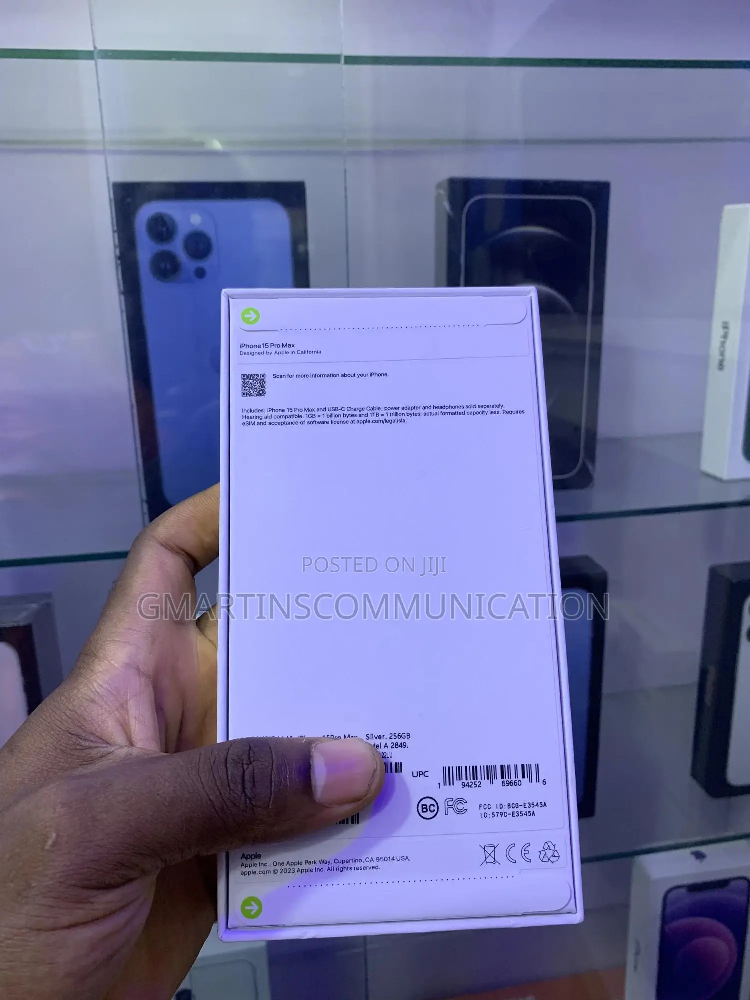 New Apple iPhone 15 Pro Max 256 GB Silver