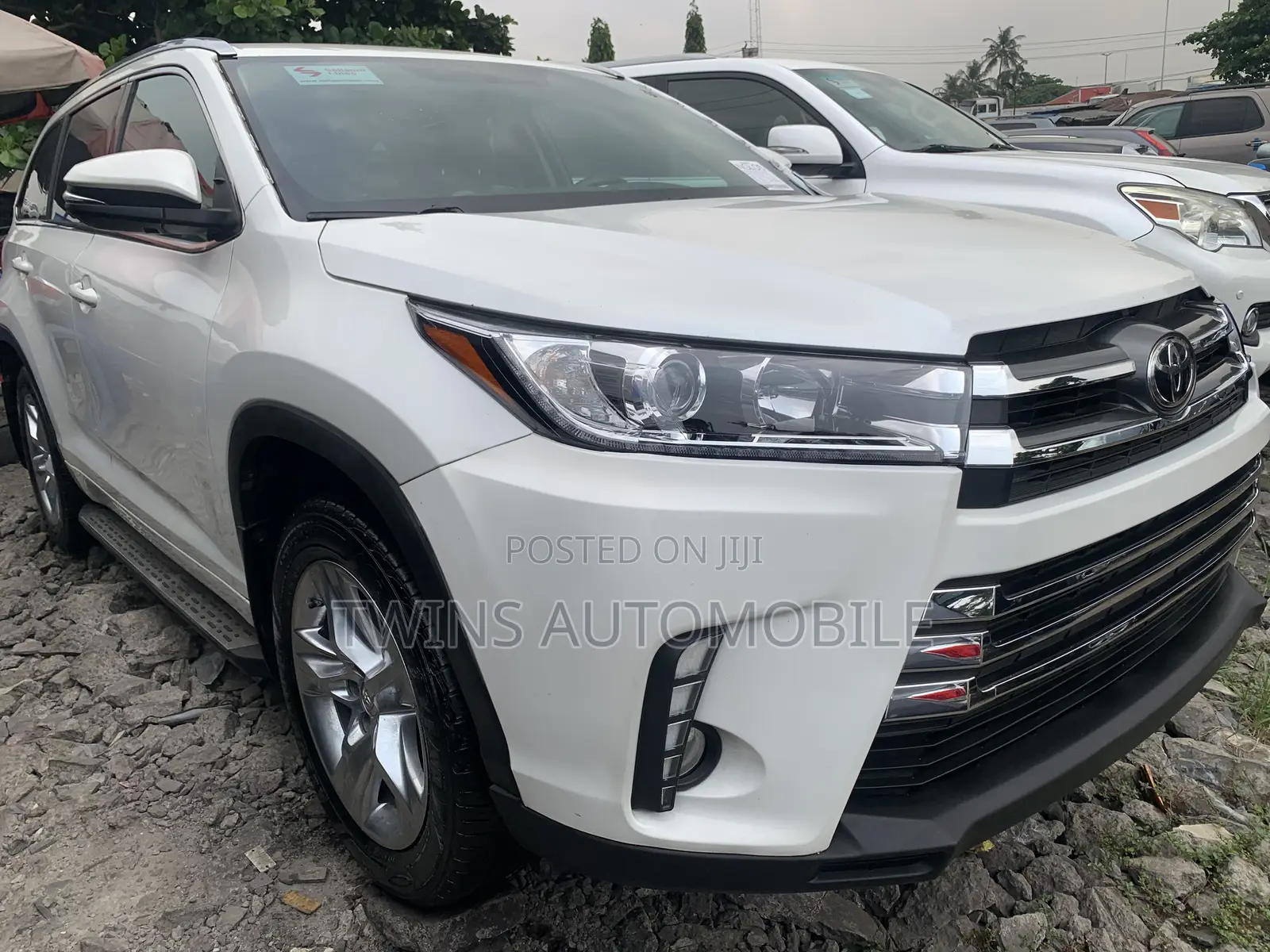 Toyota Highlander Limited 4x4 V6 (3.5L 6cyl 8A) 2017 White
