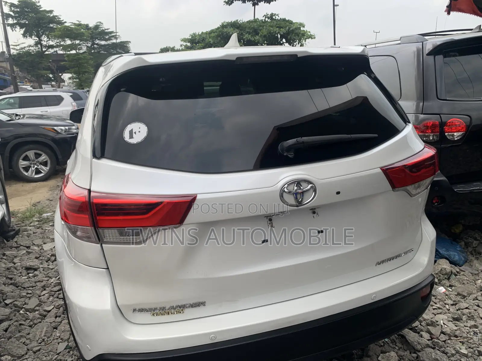 Toyota Highlander Limited 4x4 V6 (3.5L 6cyl 8A) 2017 White