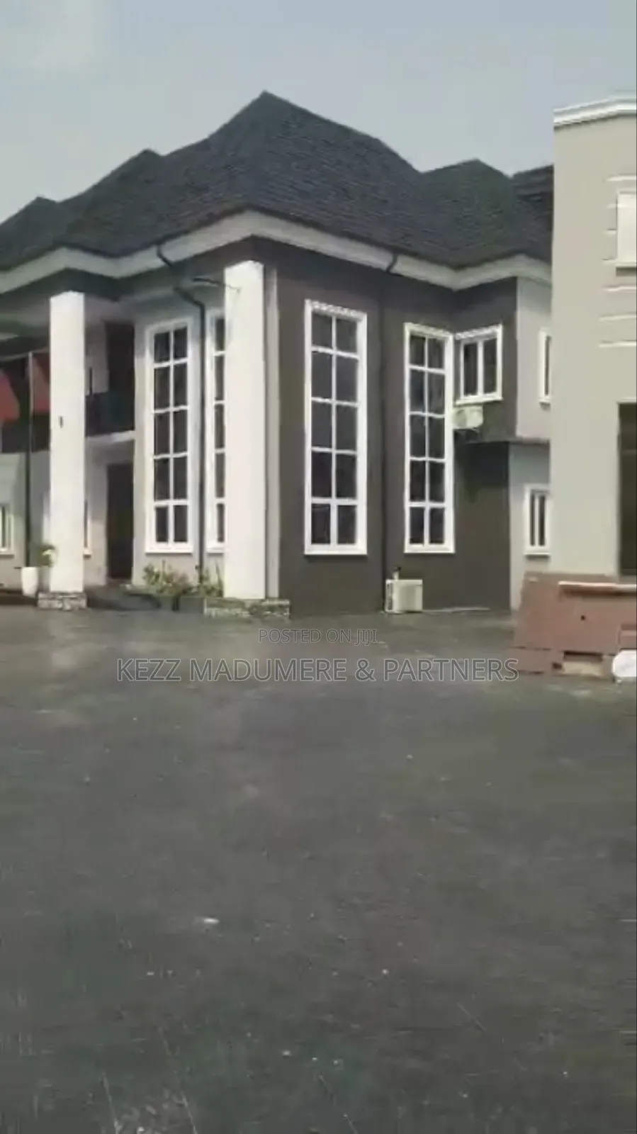 4bdrm Duplex in New Gra , Port for rent