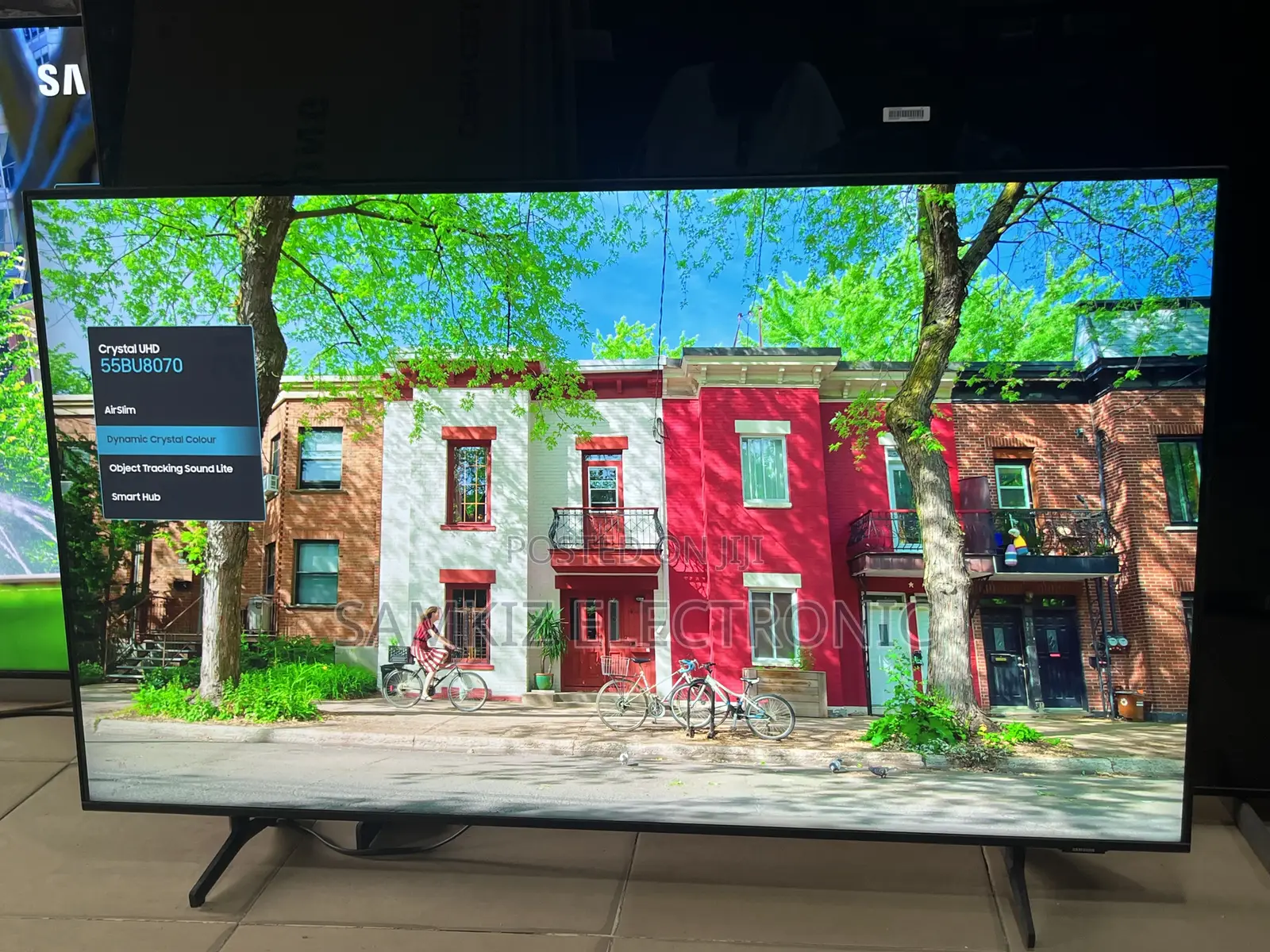 55 Inch Bu8070 Crystal Uhd HDR Smart Tv (2022) Model