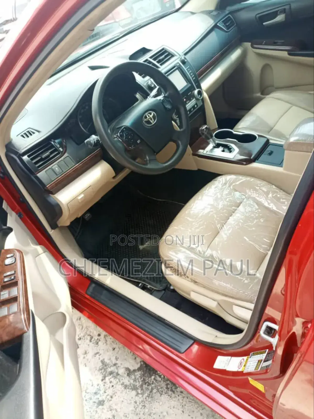 Toyota Camry LE 4dr Sedan (2.5L 4cyl 6A) 2013 Red