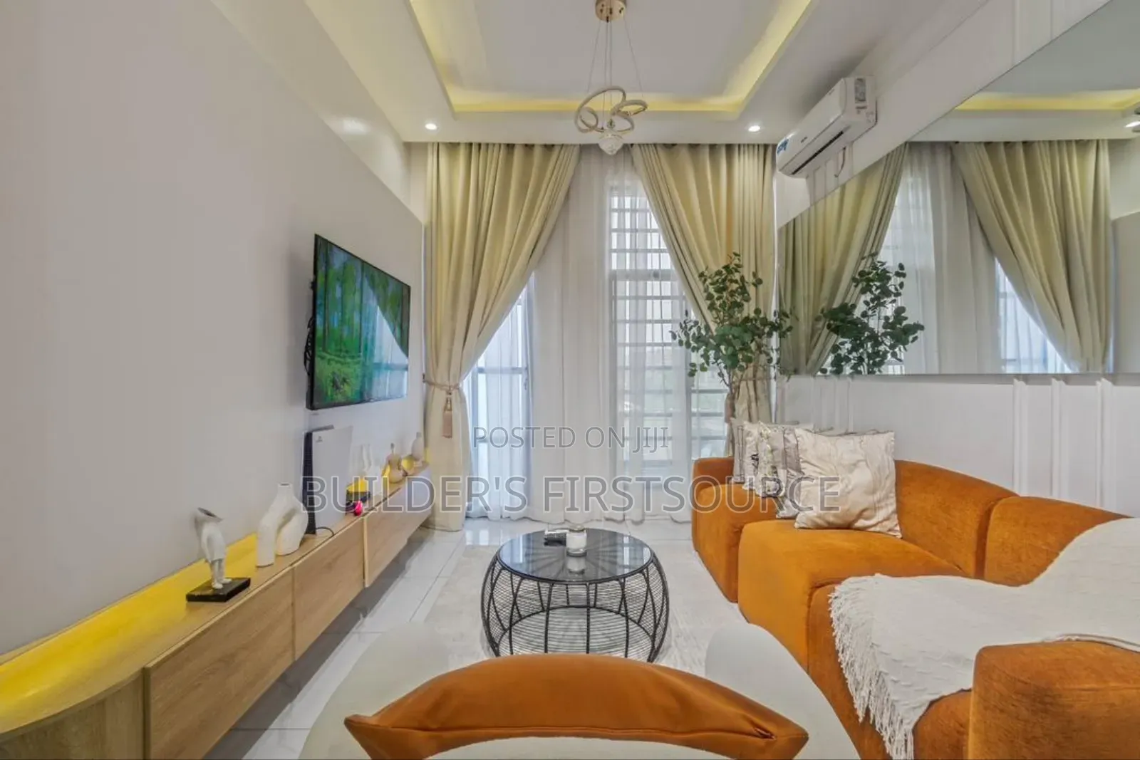 Maria's Crib Luxury New One Bedroom Apartment With Board/Dart Game