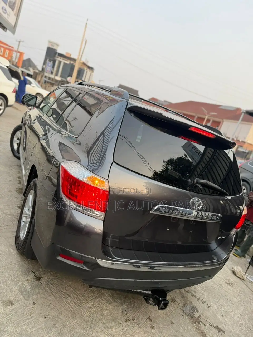 Toyota Highlander Limited 2012 Gray