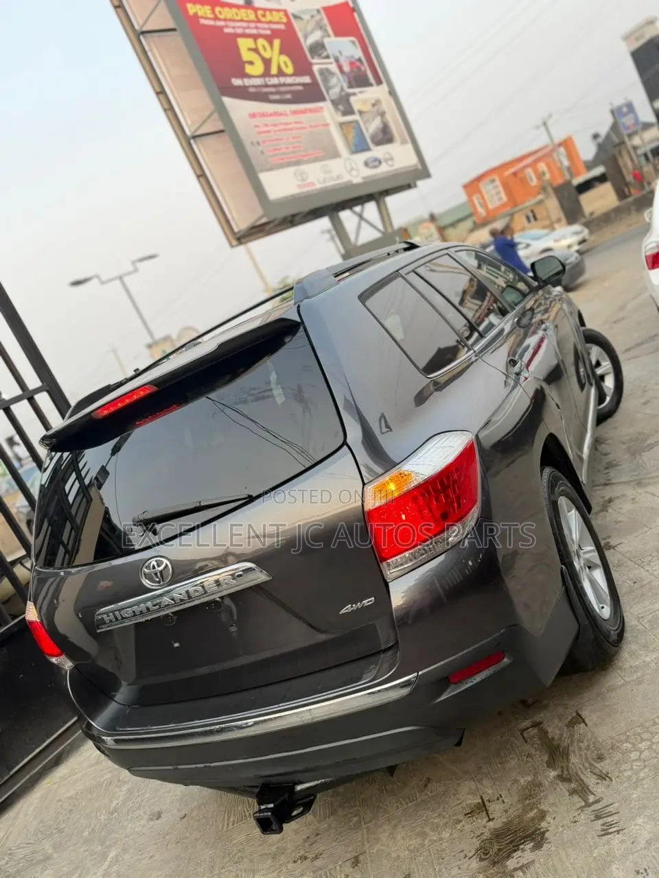 Toyota Highlander Limited 2012 Gray