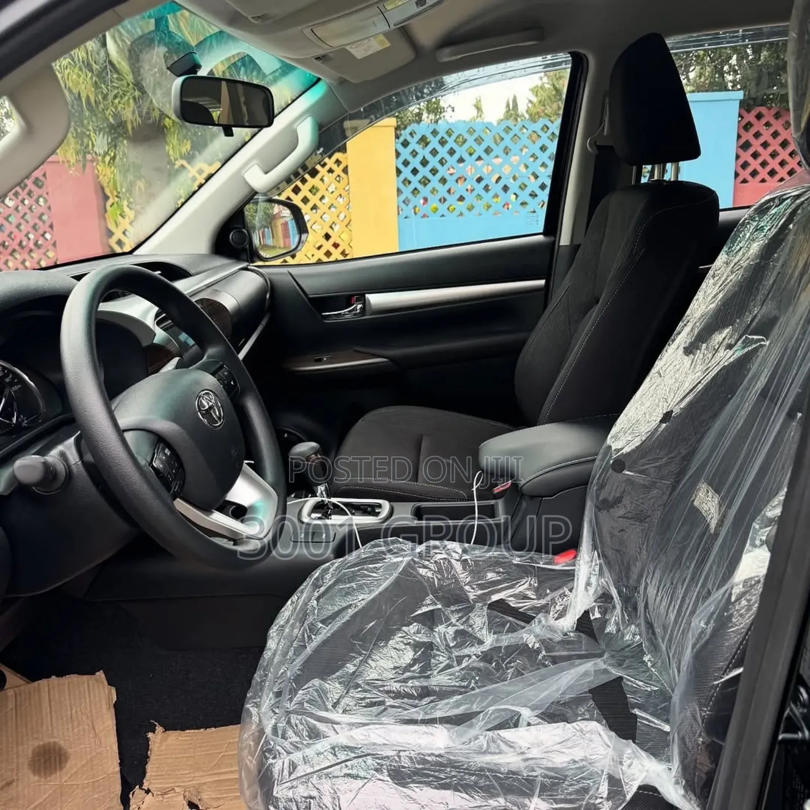 New Toyota Hilux 2025 Black