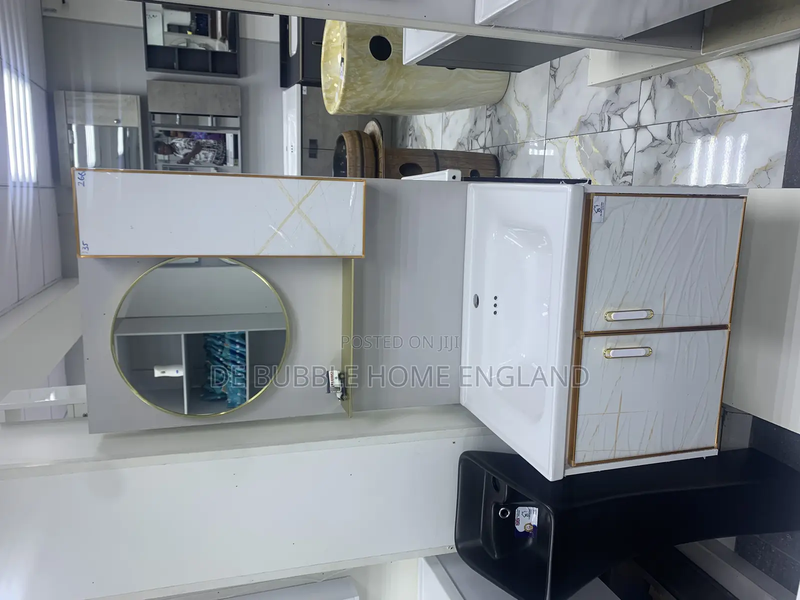 Executive Cabinet Basin