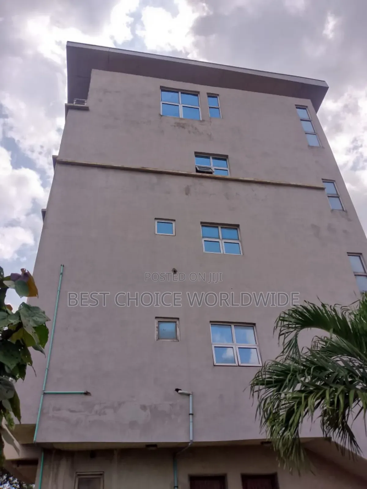 Tastefully Built Office Complex for Lease