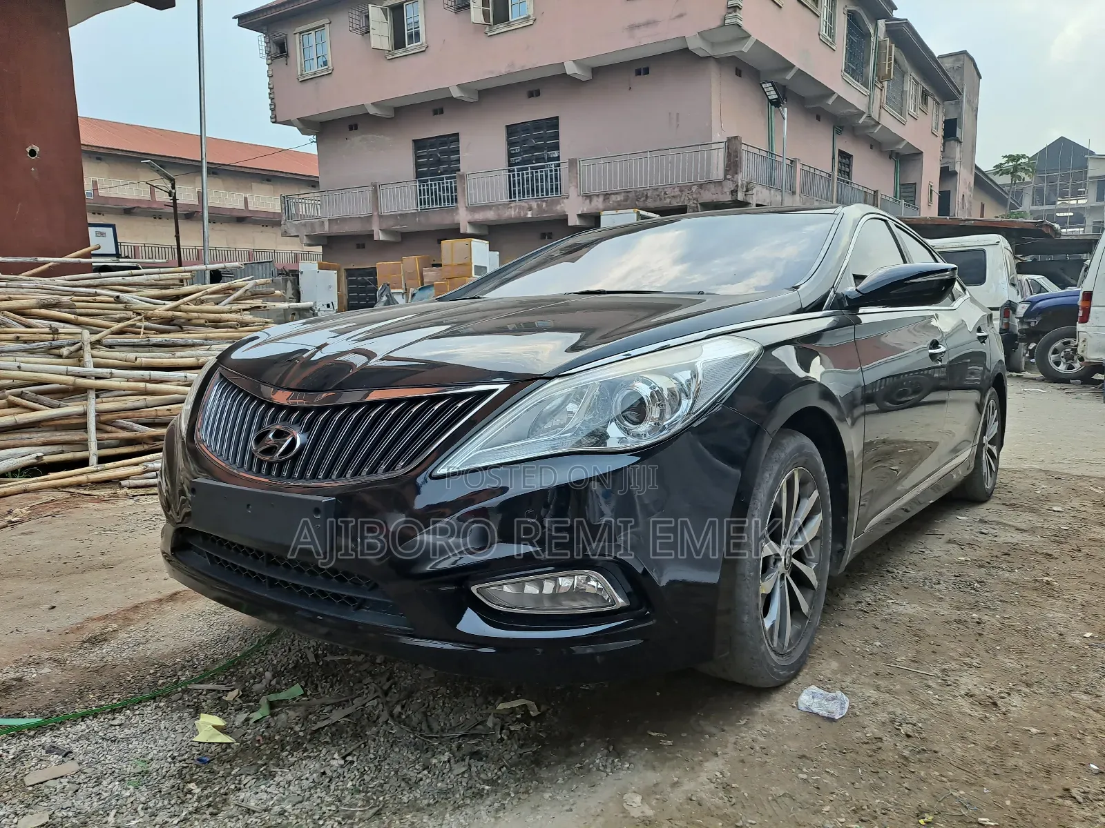 Hyundai Grandeur 2013 Black