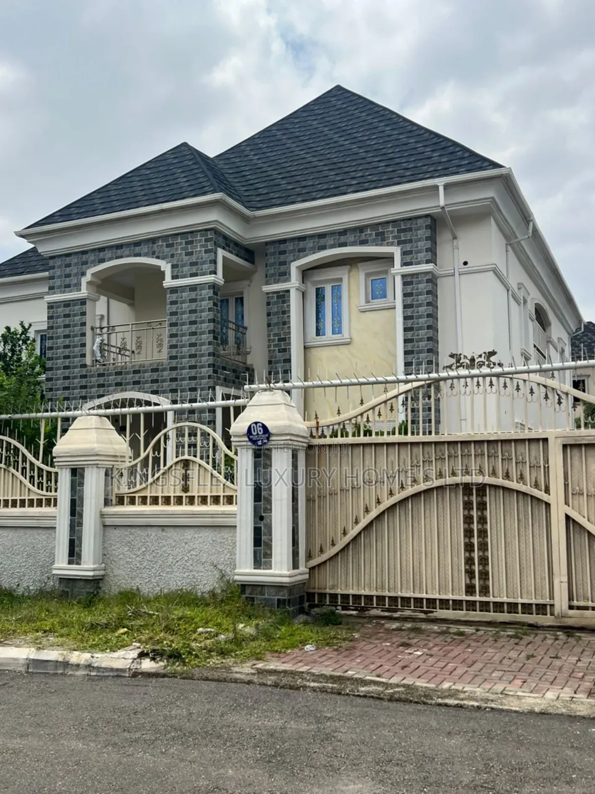 Furnished 4bdrm Duplex in Efab Metro Estate, Gwarinpa for sale
