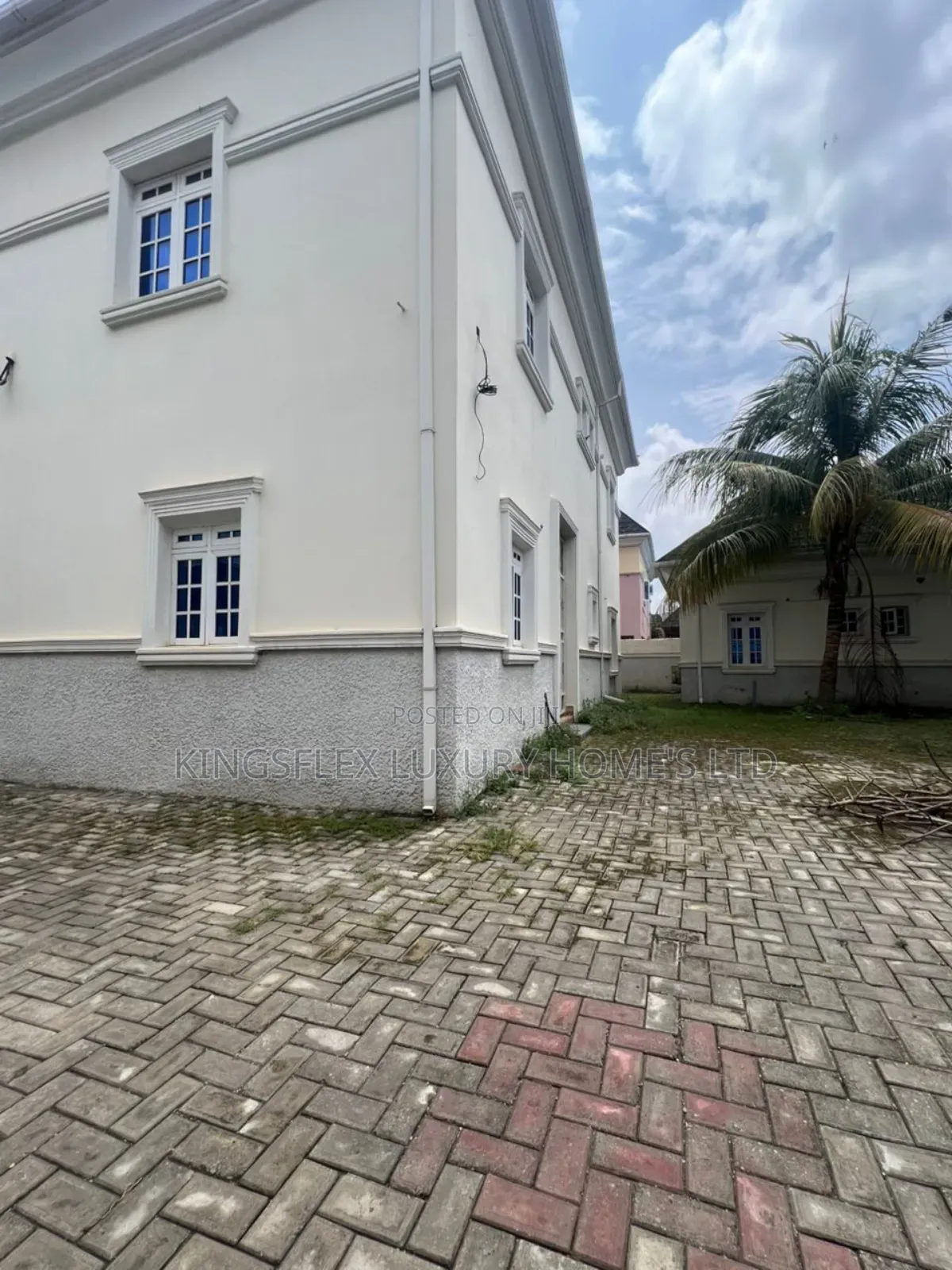 Furnished 4bdrm Duplex in Efab Metro Estate, Gwarinpa for sale