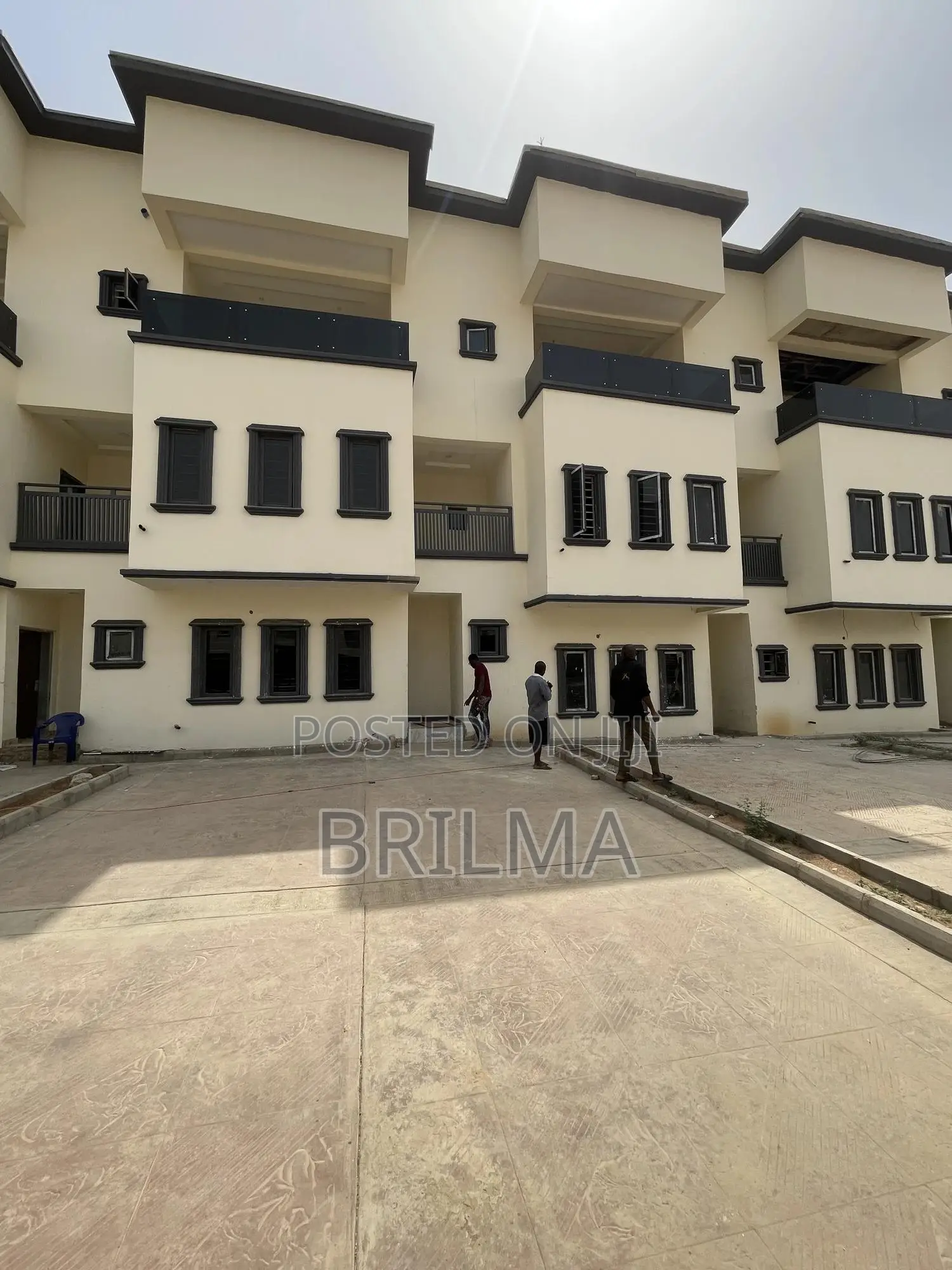 4bdrm Townhouse/Terrace in Katampe (Main) for sale
