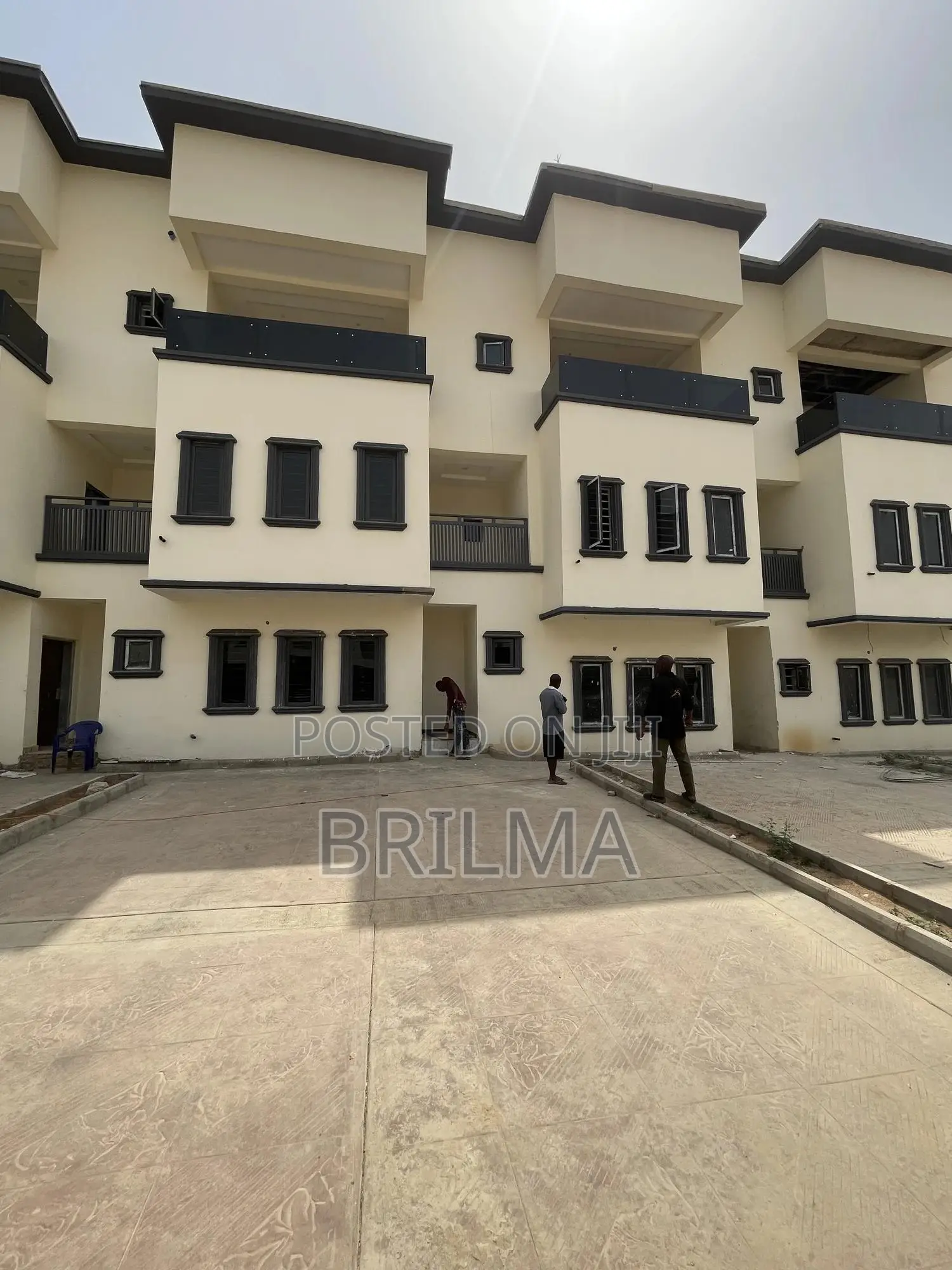 4bdrm Townhouse/Terrace in Katampe (Main) for sale