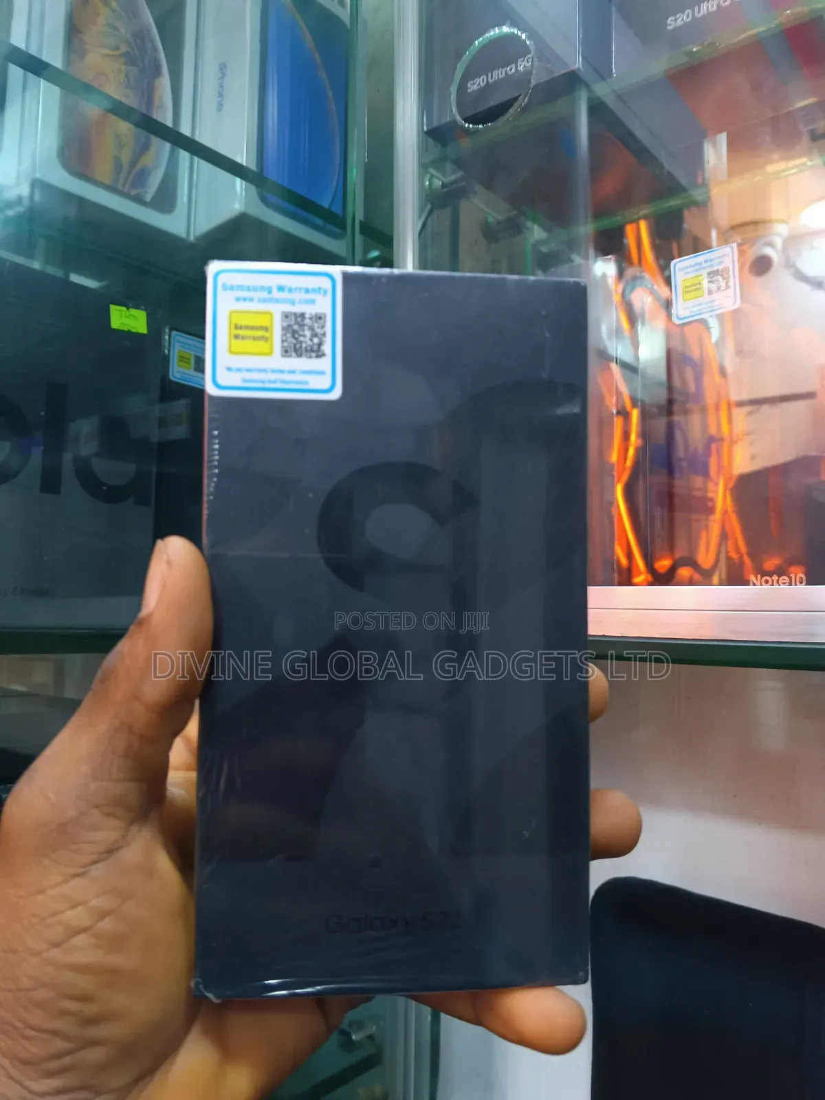 New Samsung Galaxy S22 5G 256 GB White