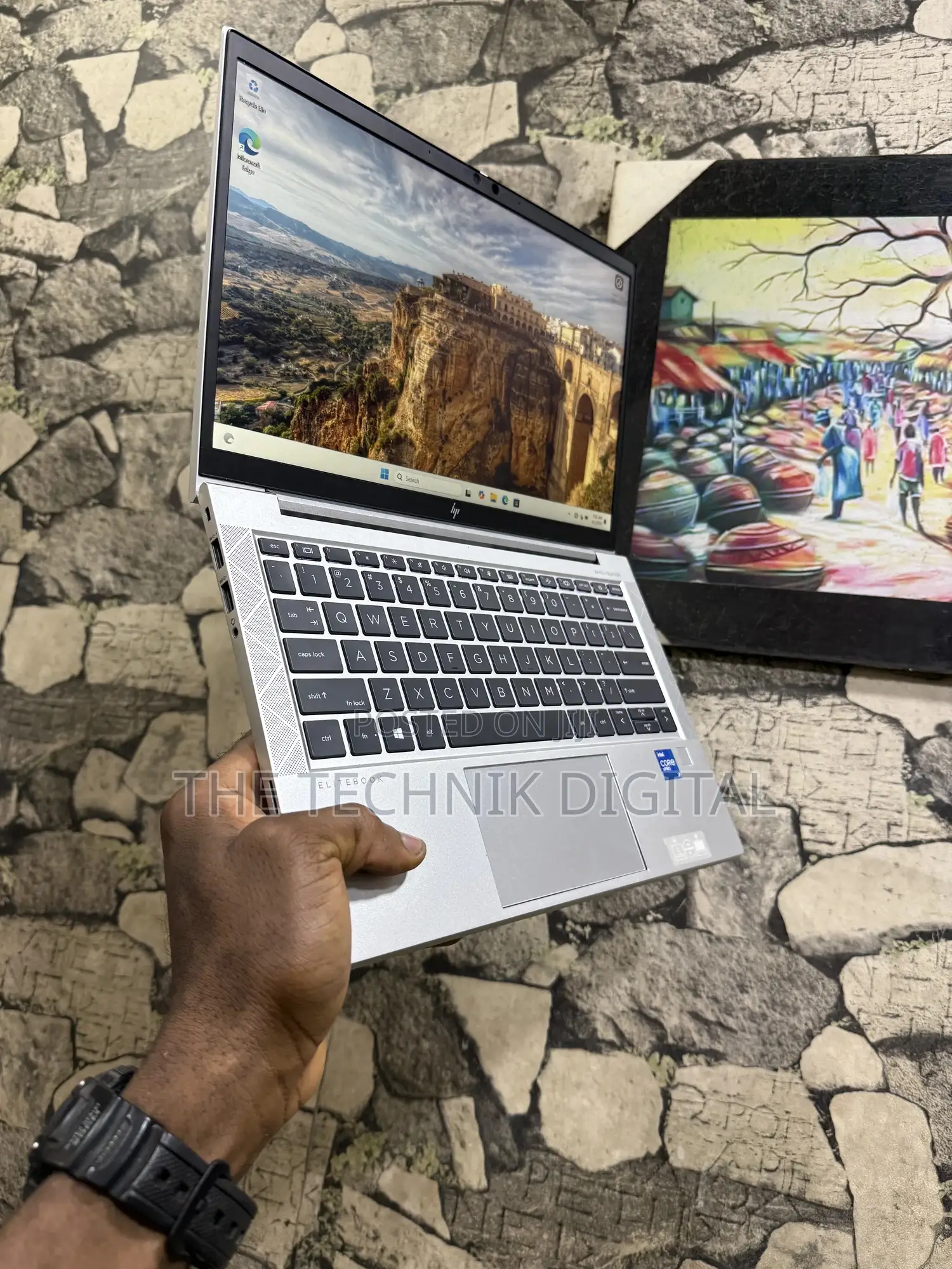 Laptop HP EliteBook 830 G8 16GB Intel Core i7 SSD 512GB
