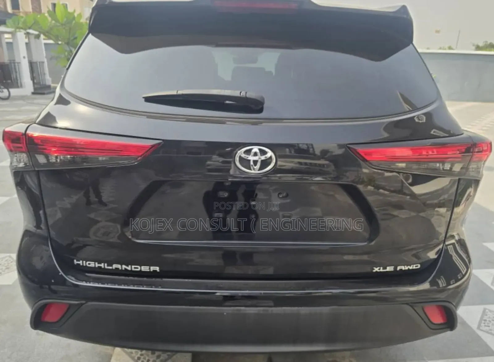 Toyota Highlander XLE 2022 Black