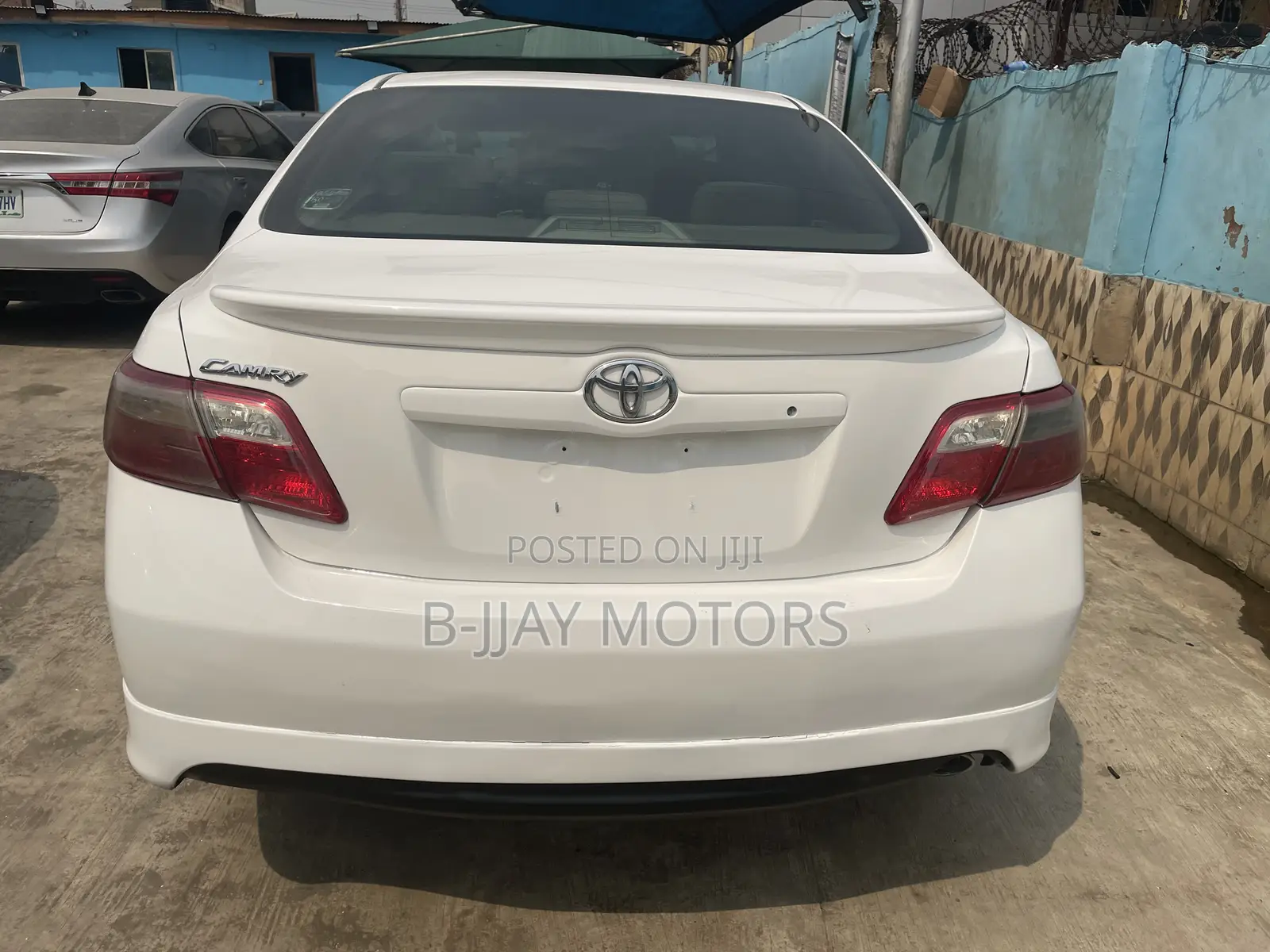 Toyota Camry SE 4dr Sedan (2.4L 4cyl 5A) 2008 White