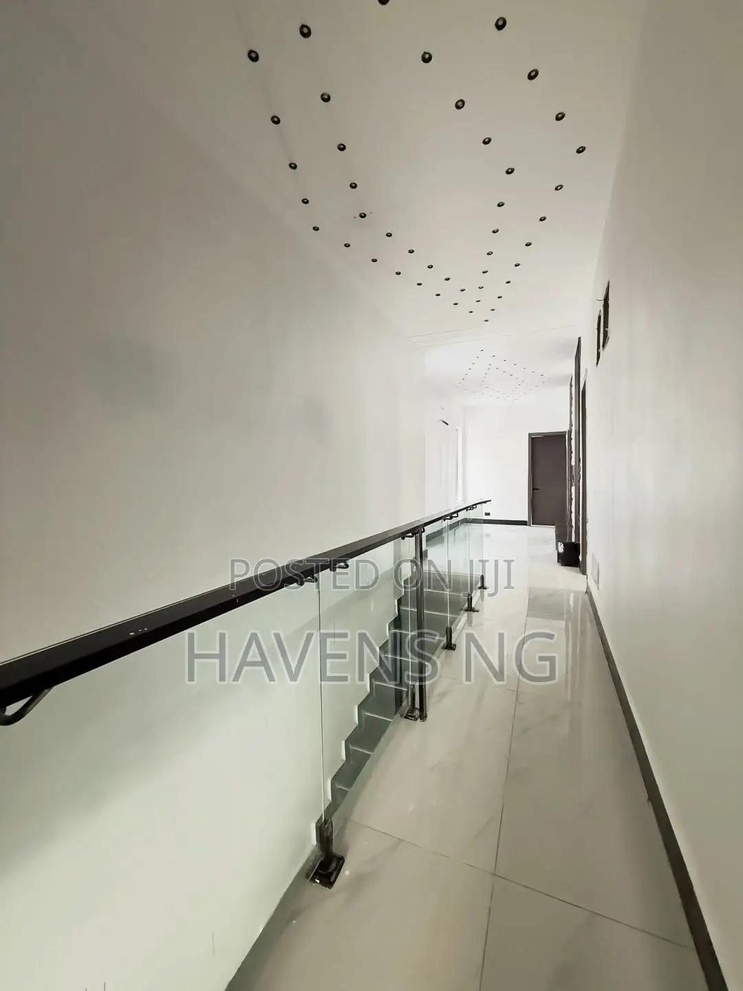 5bdrm Duplex in Sangotedo for sale