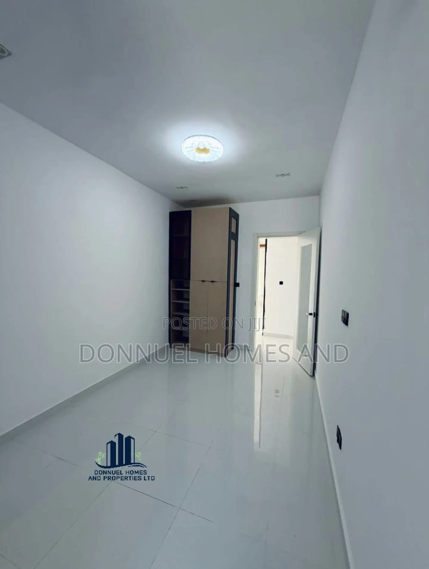 2bdrm Apartment in Lekki for sale