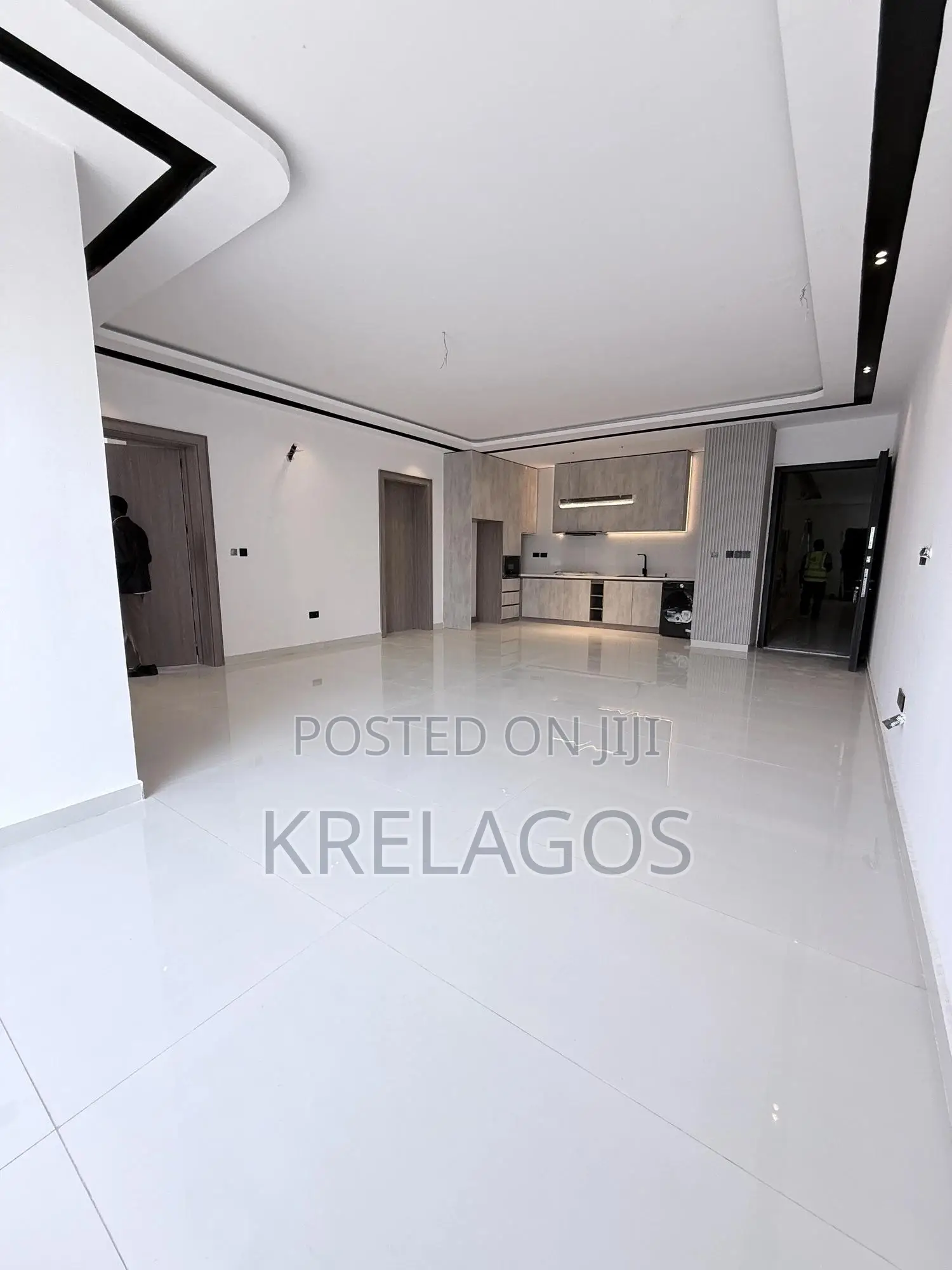 2bdrm Apartment in Lekki Phase 1 for sale
