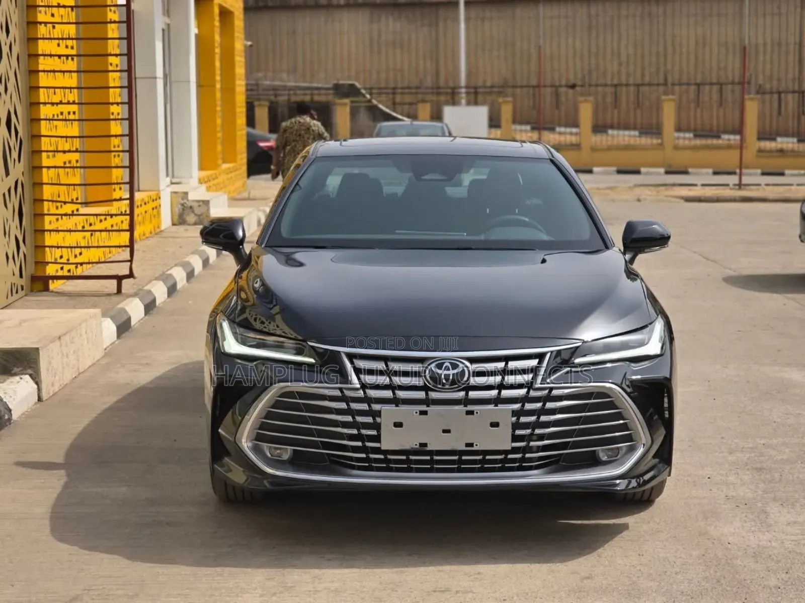 Toyota Avalon 2024 Black