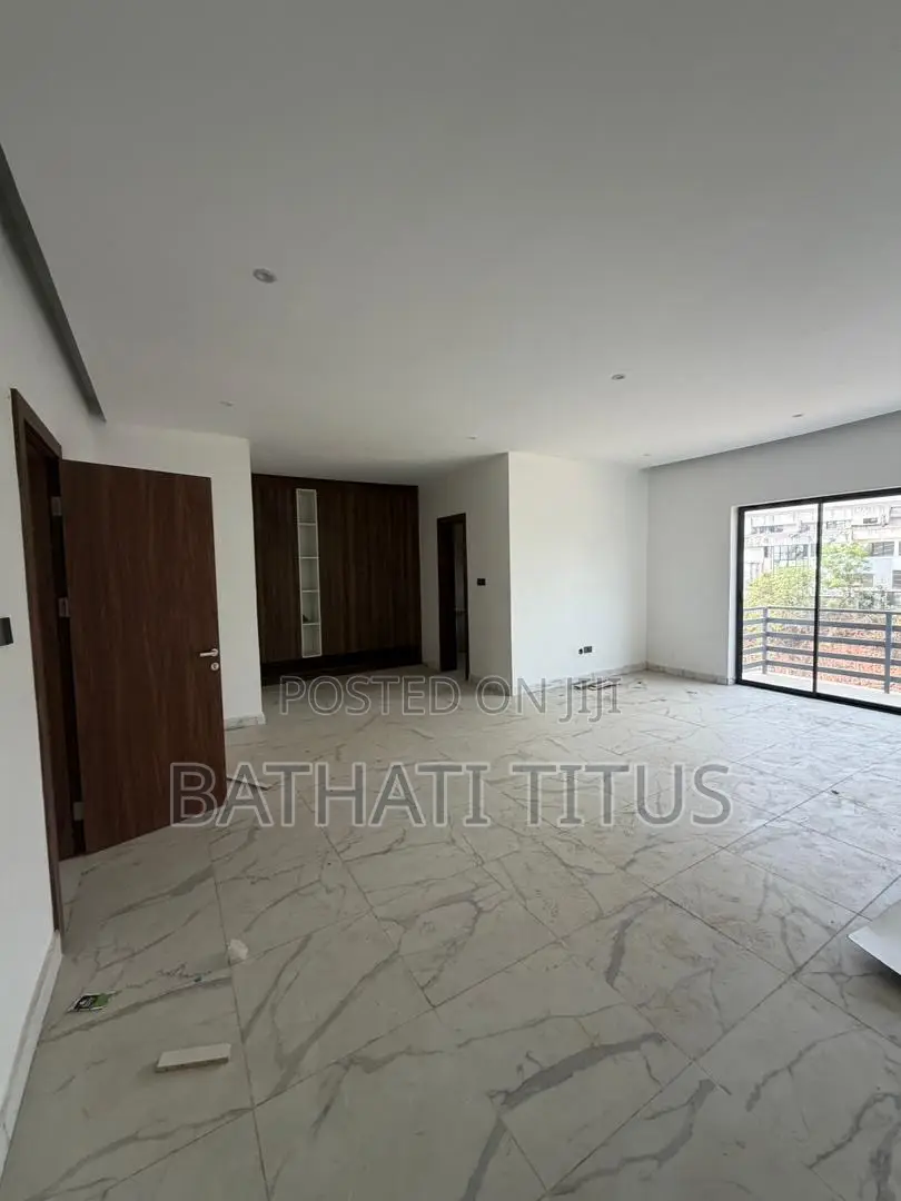 4bdrm Duplex in Asokoro for sale