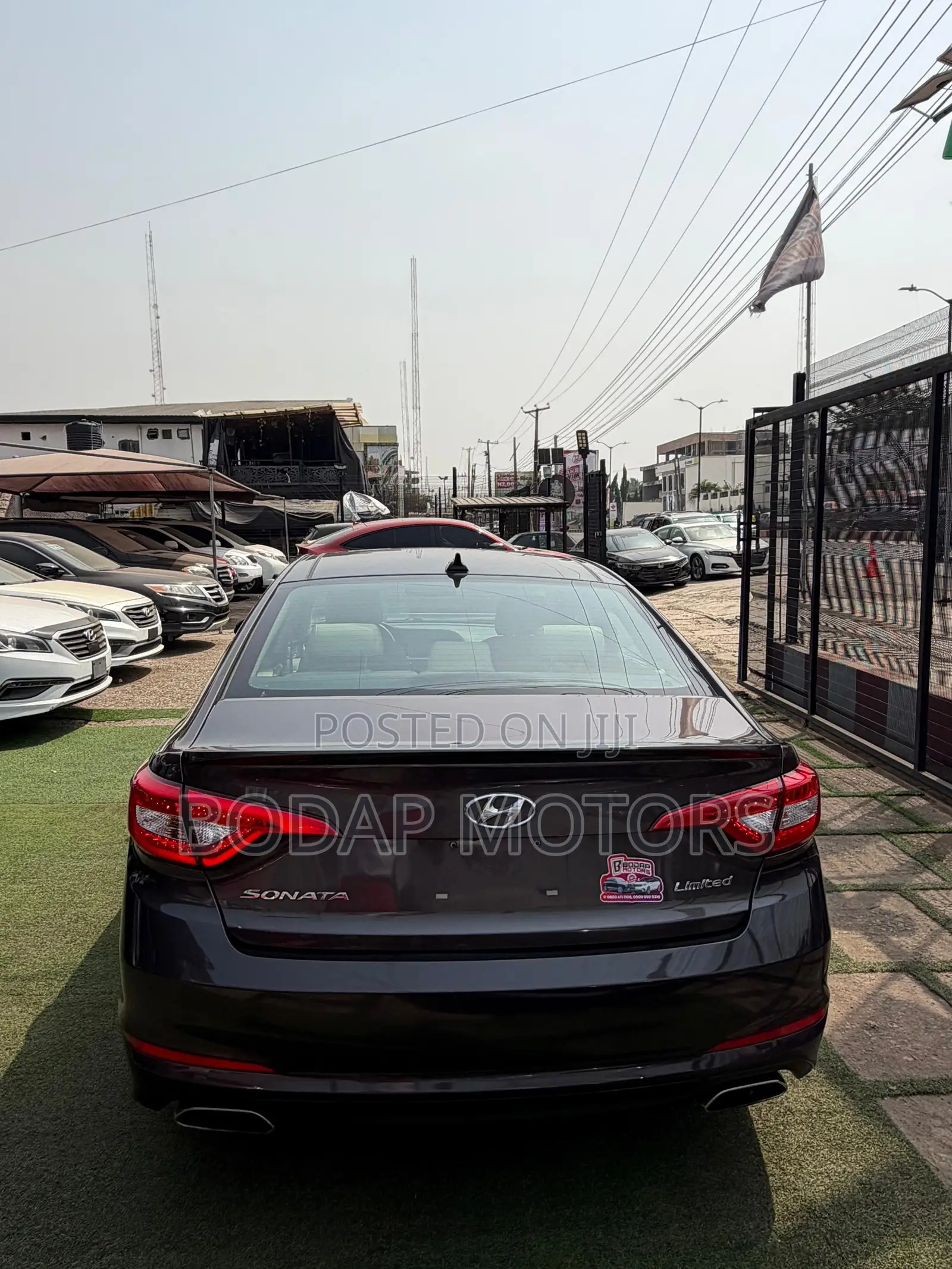 Hyundai Sonata Limited Sedan FWD (2.4L 4cyl 6A) 2016 Brown