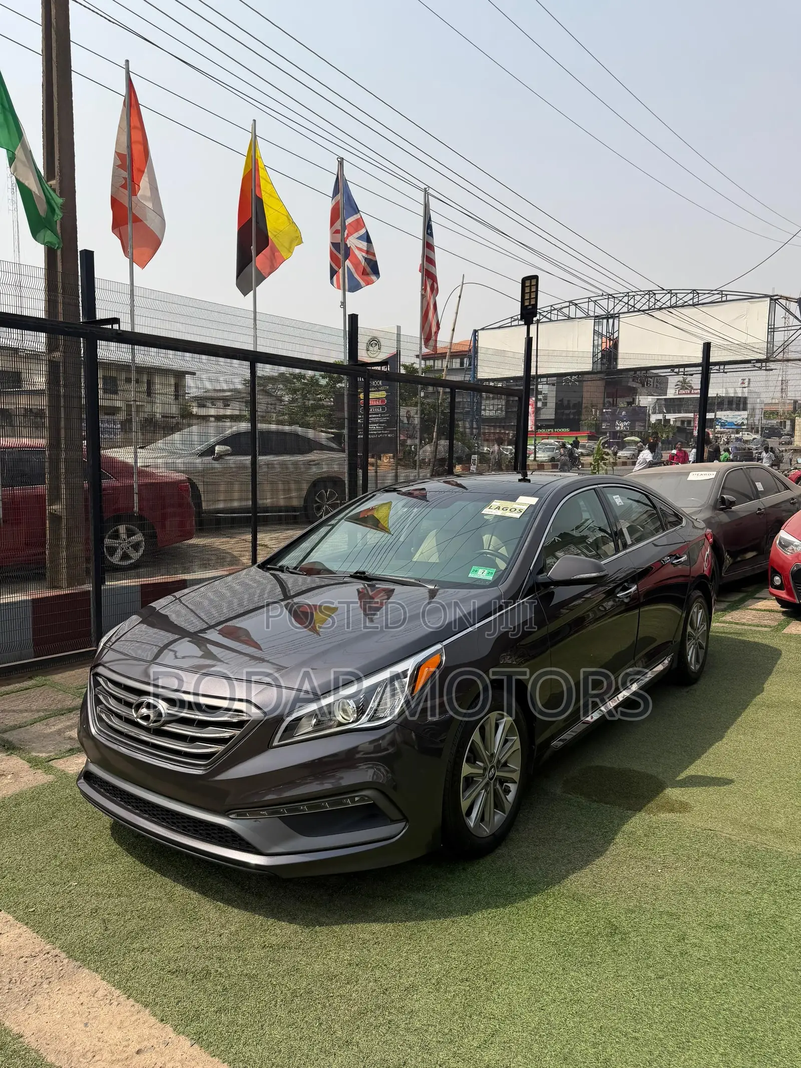 Hyundai Sonata Limited Sedan FWD (2.4L 4cyl 6A) 2016 Brown