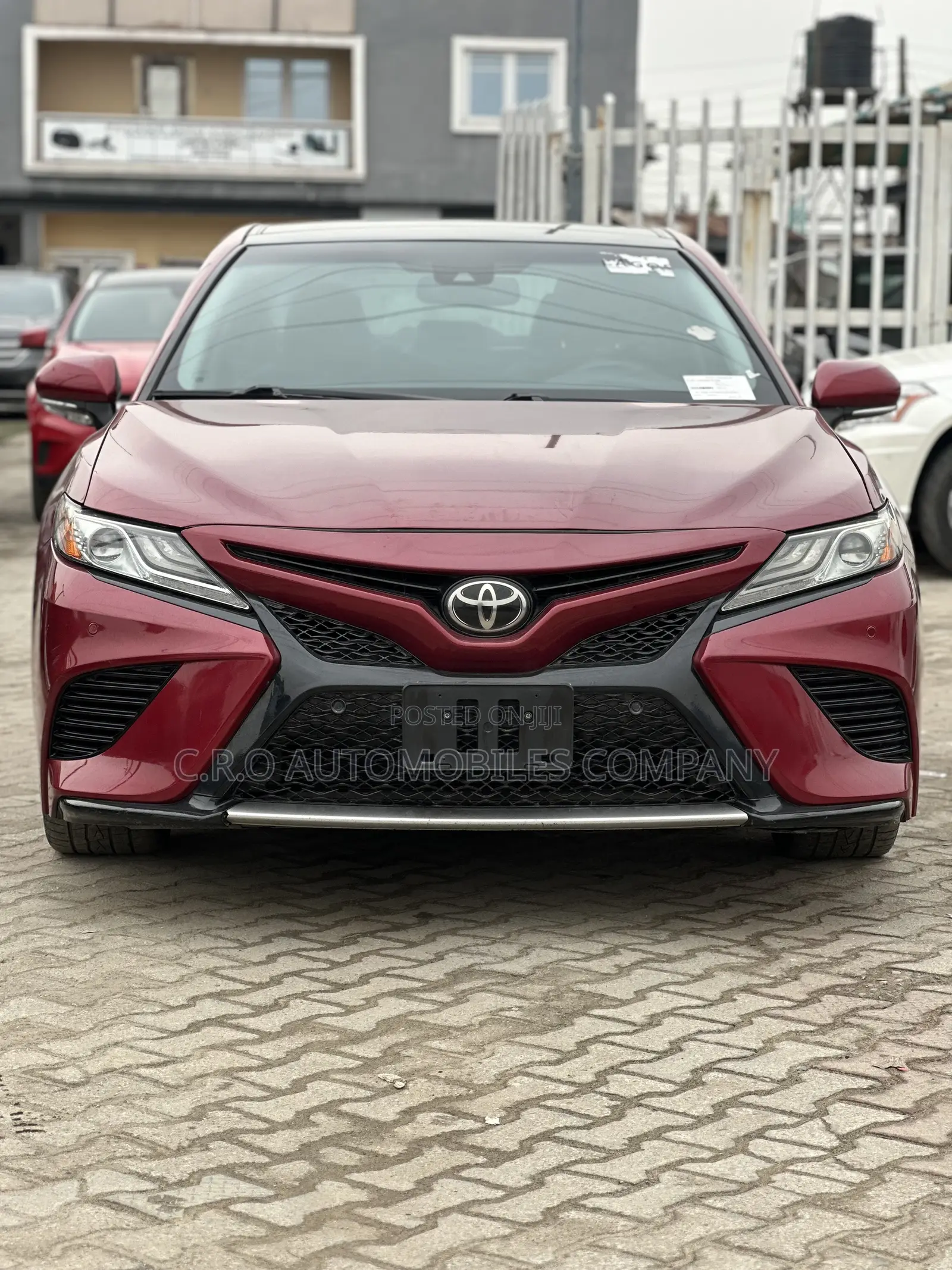 Toyota Camry XSE FWD (2.5L 4cyl 8AM) 2018 Red