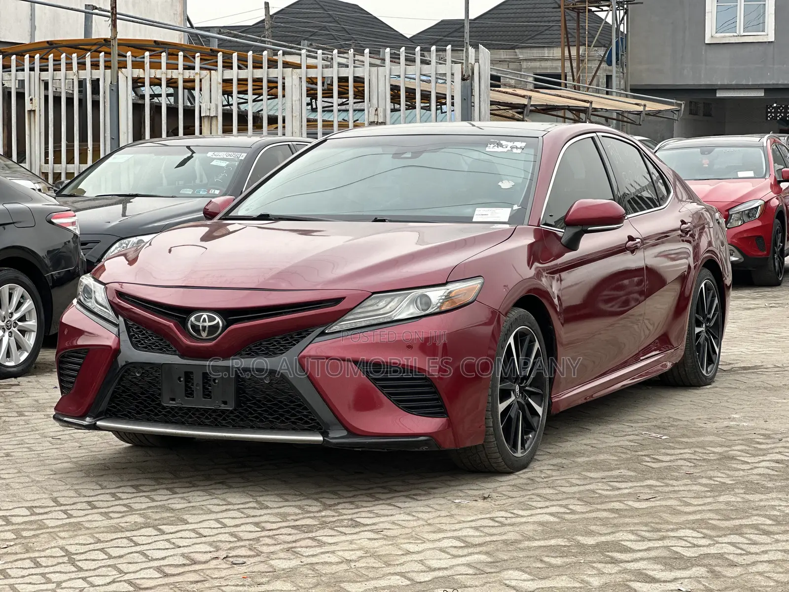 Toyota Camry XSE FWD (2.5L 4cyl 8AM) 2018 Red