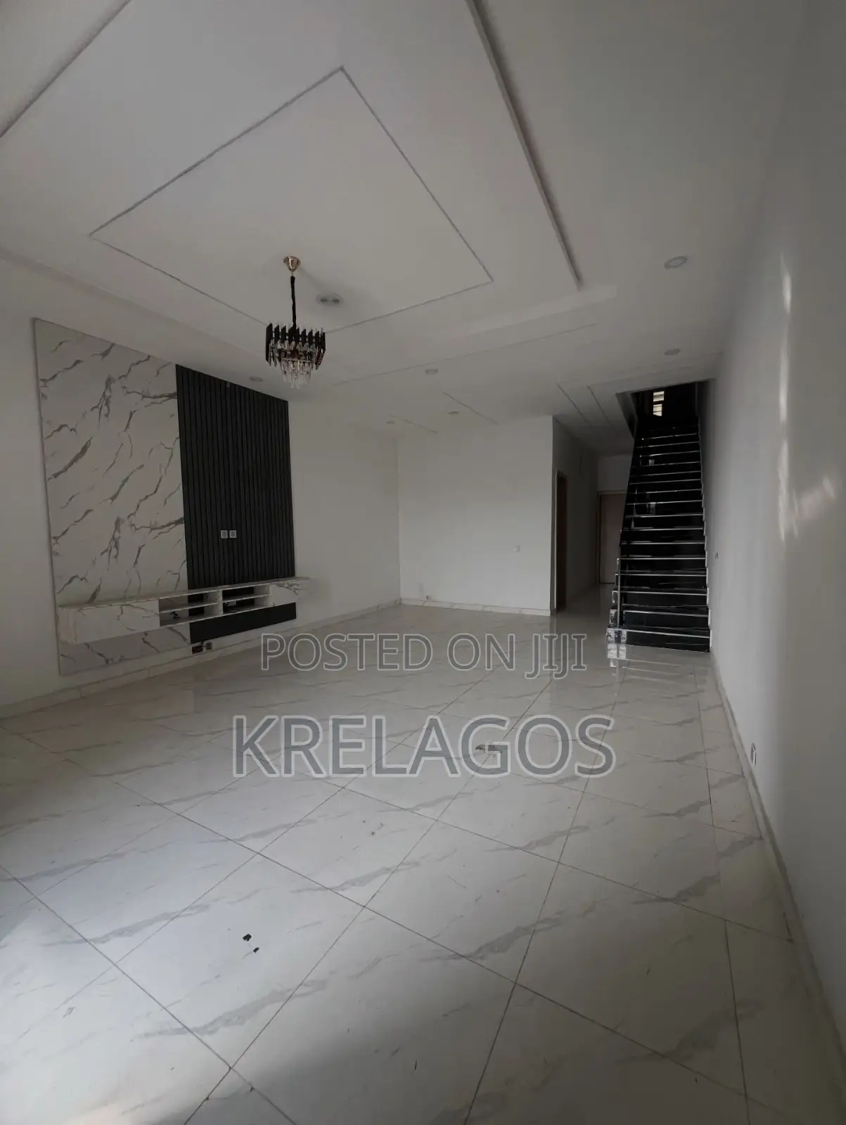 4bdrm Duplex in Ikota for rent