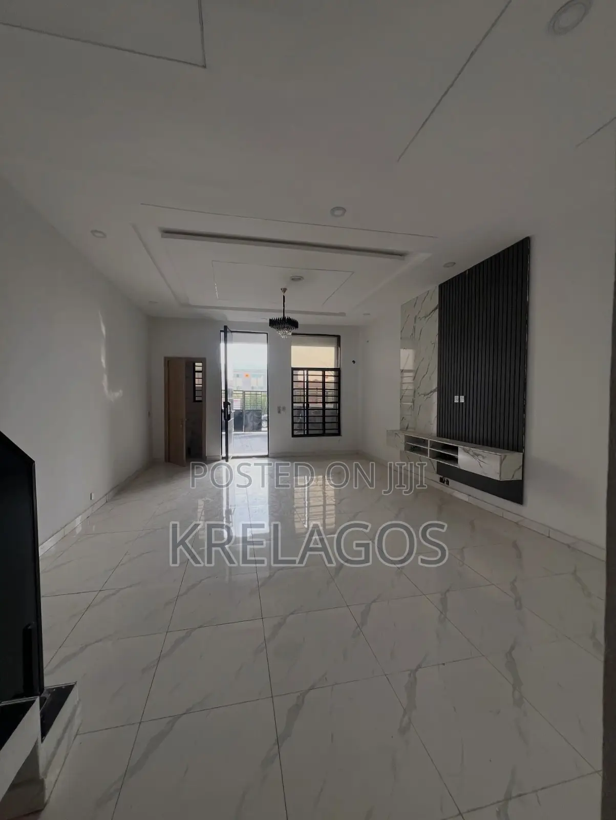 4bdrm Duplex in Ikota for rent