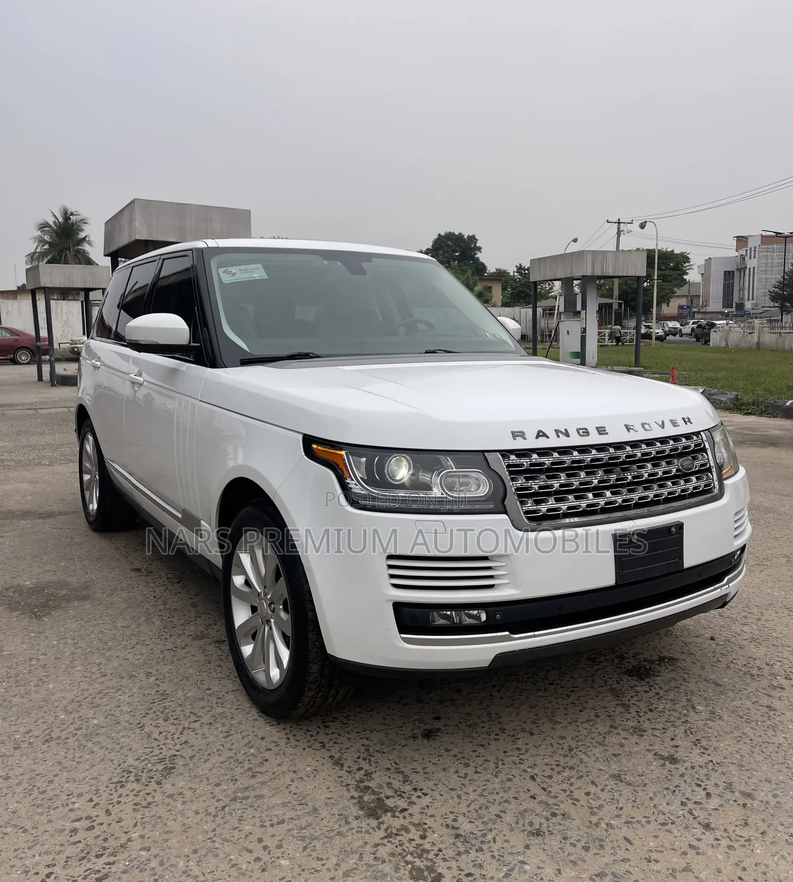 Land Rover Range Rover 3.0L Supercharged HSE 2015 White