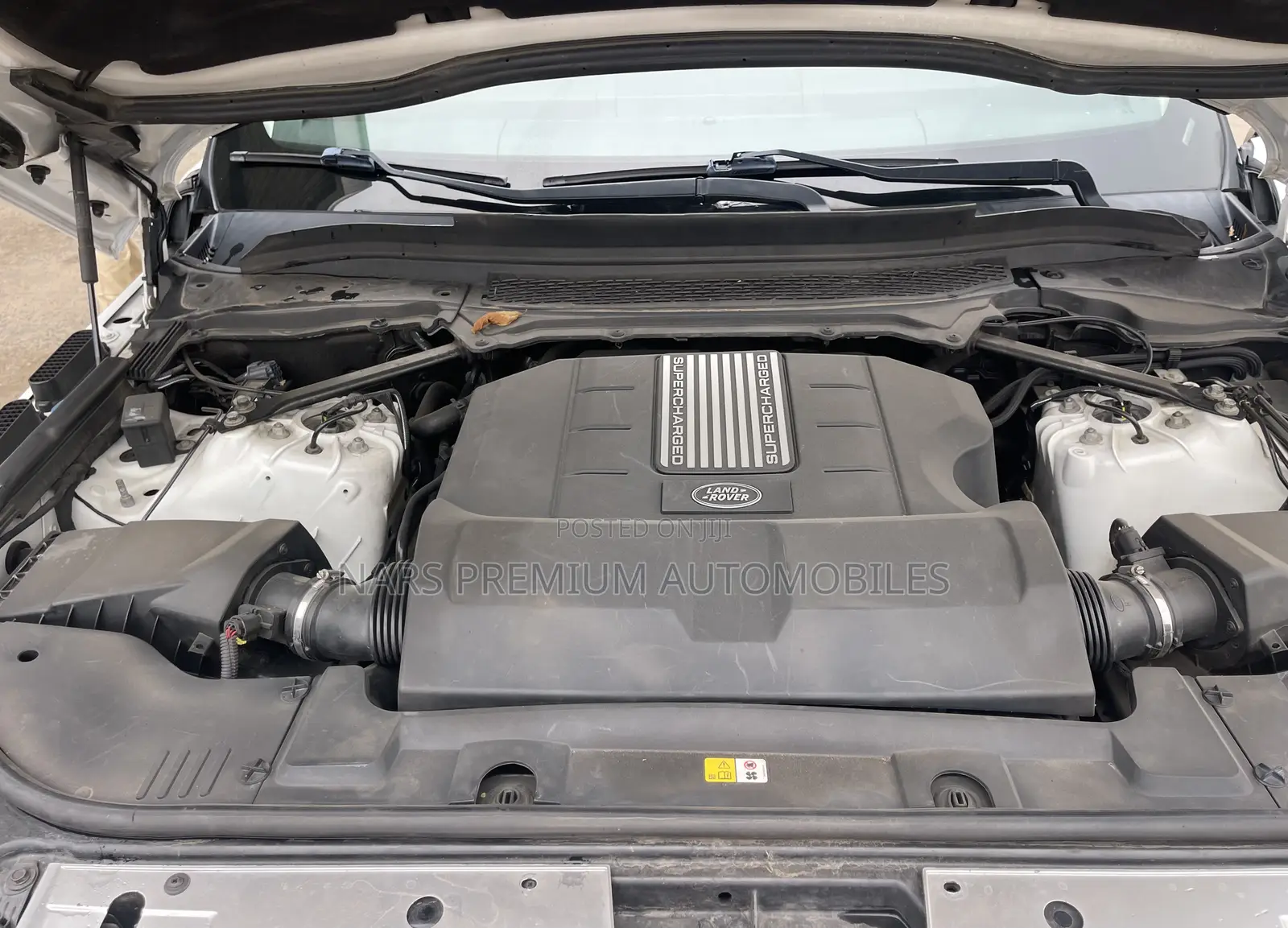 Land Rover Range Rover 3.0L Supercharged HSE 2015 White
