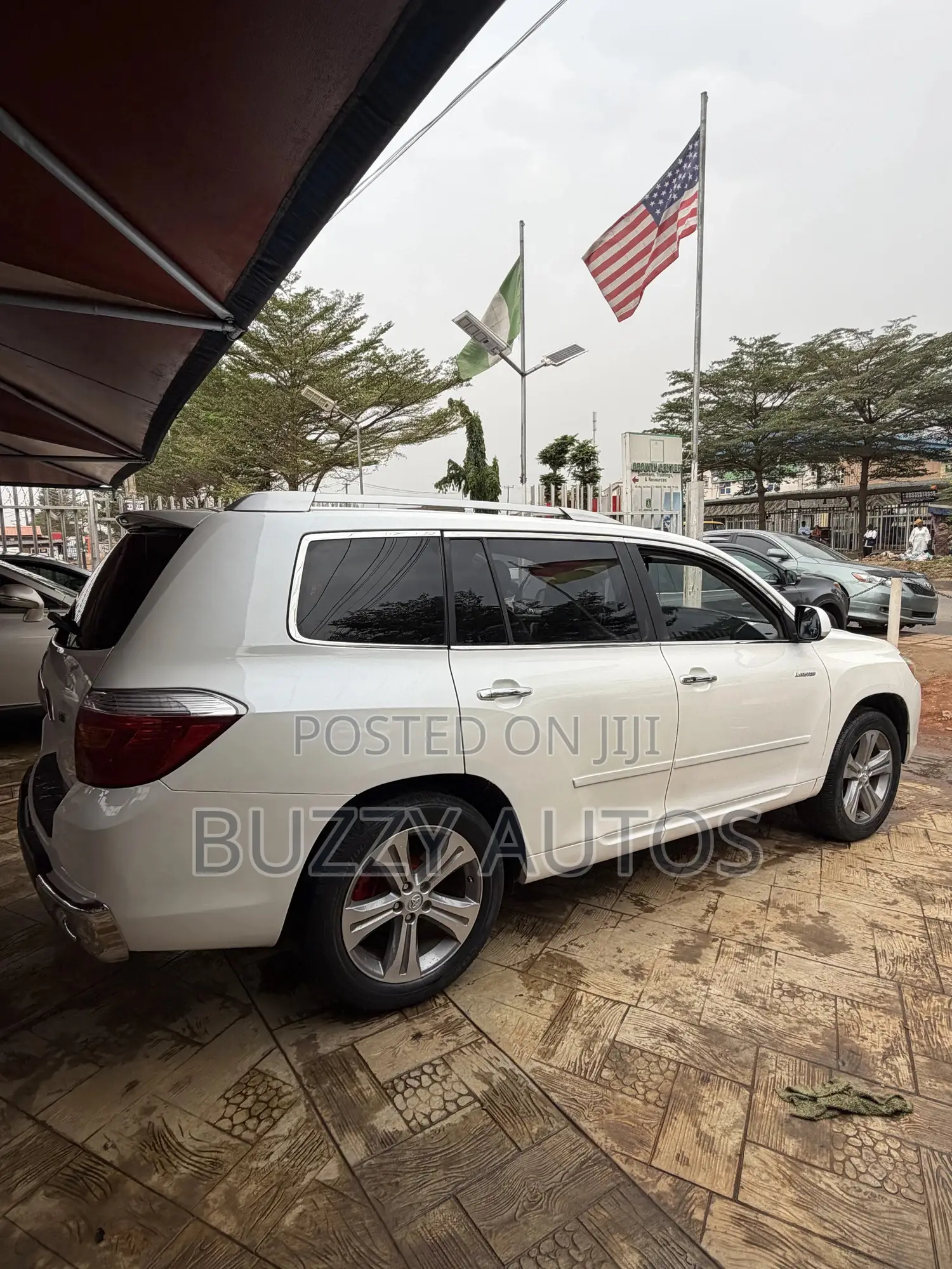 Toyota Highlander Limited 2009 White
