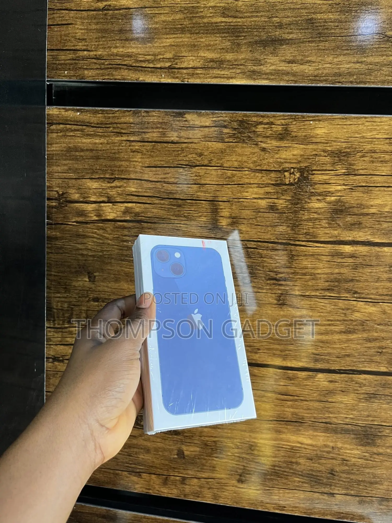 New Apple iPhone 13 128 GB Blue