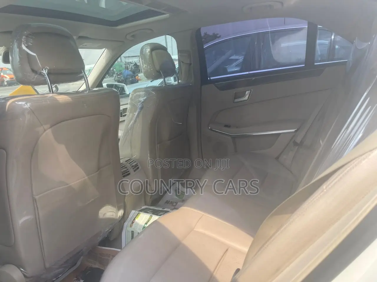 Mercedes-Benz E350 Base 4Matic Sedan AWD (3.5L 6cyl 7A) 2014 White
