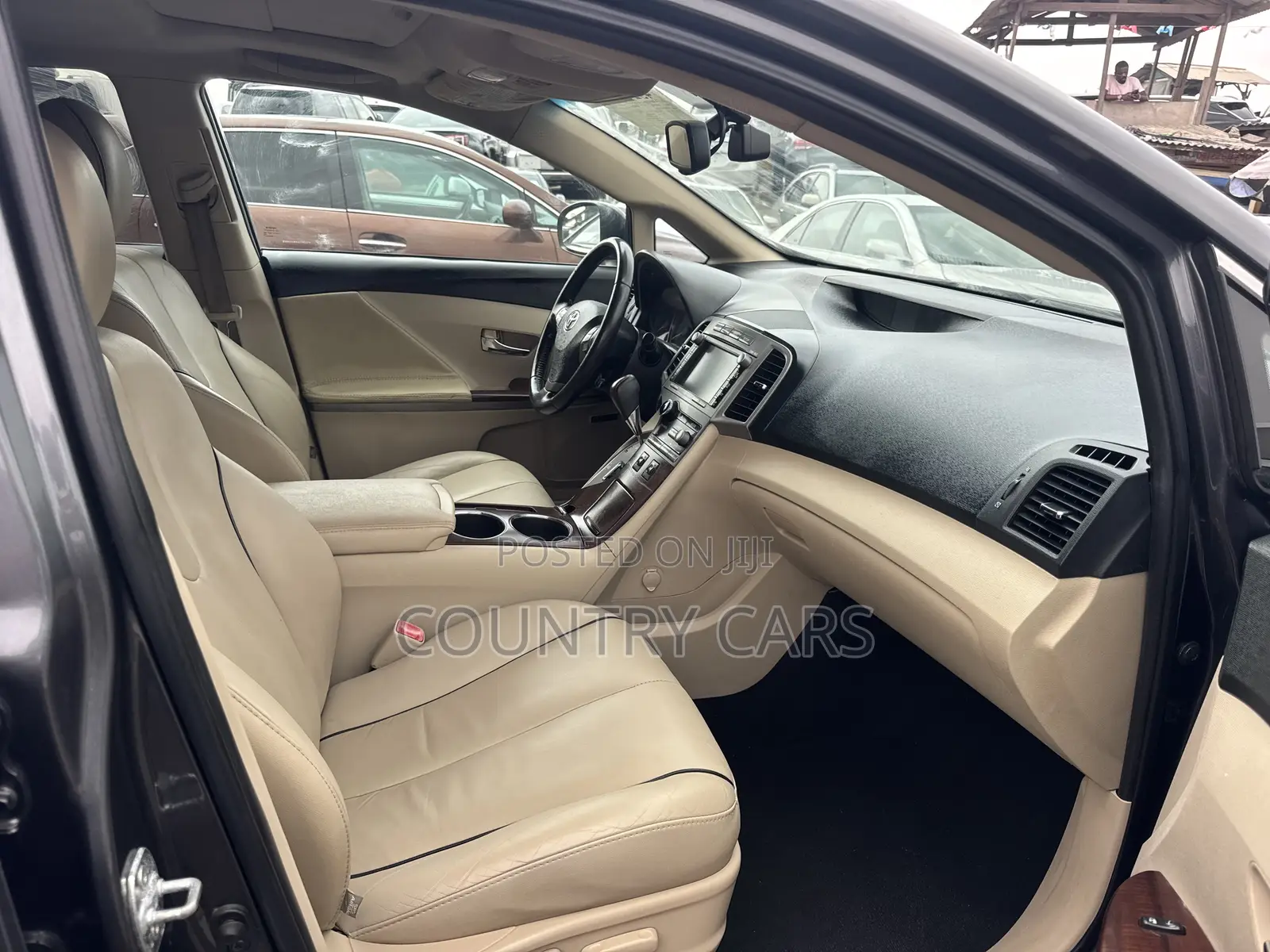Toyota Venza V6 2010 Gray