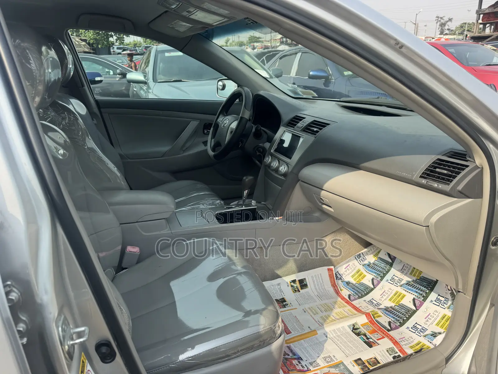Toyota Camry LE 4dr Sedan (2.5L 4cyl 6AM) 2010 Silver