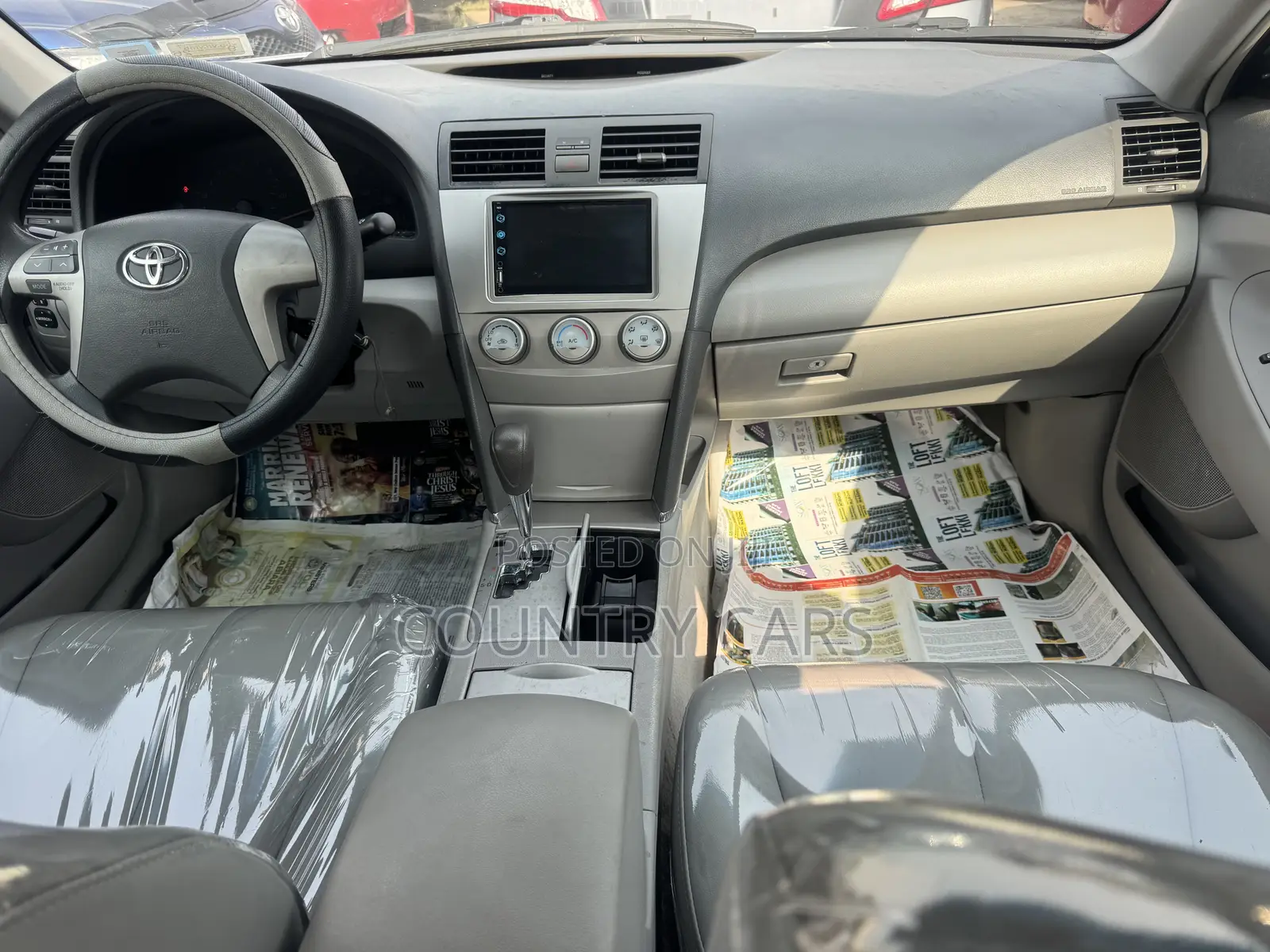 Toyota Camry LE 4dr Sedan (2.5L 4cyl 6AM) 2010 Silver