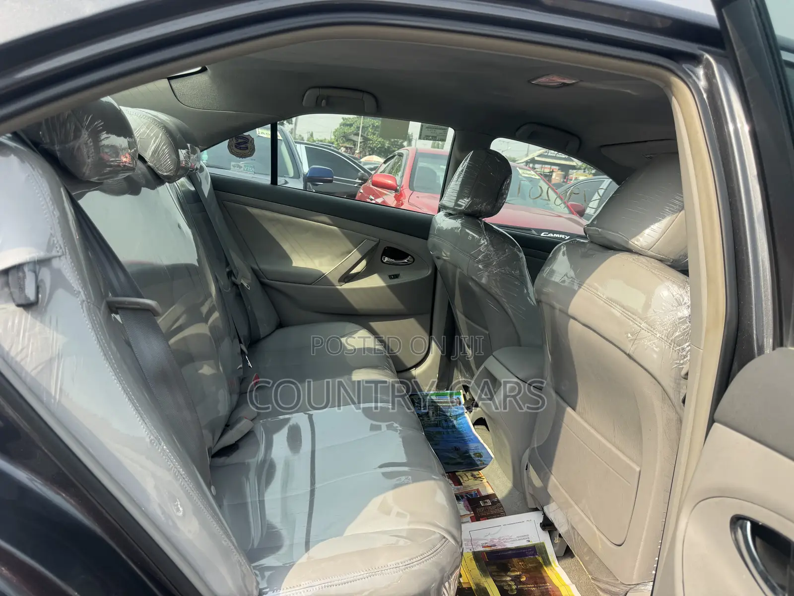 Toyota Camry LE 4dr Sedan (2.5L 4cyl 6AM) 2010 Gray