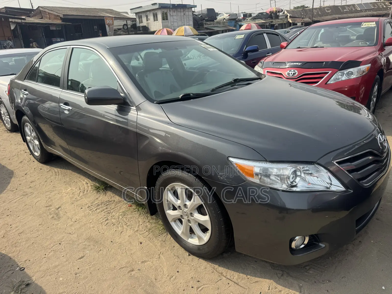 Toyota Camry LE 4dr Sedan (2.5L 4cyl 6AM) 2010 Gray