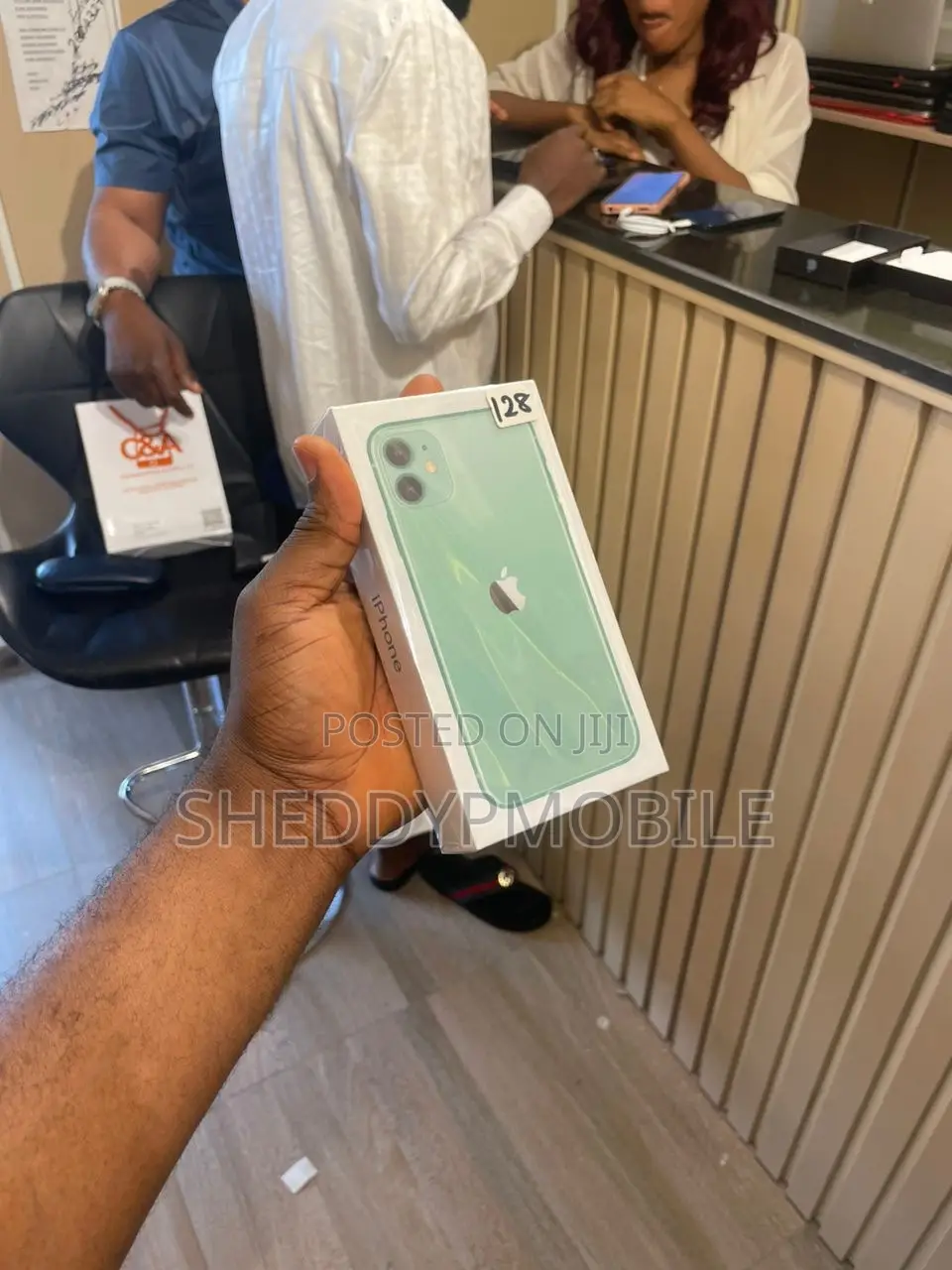 New Apple iPhone 11 128 GB