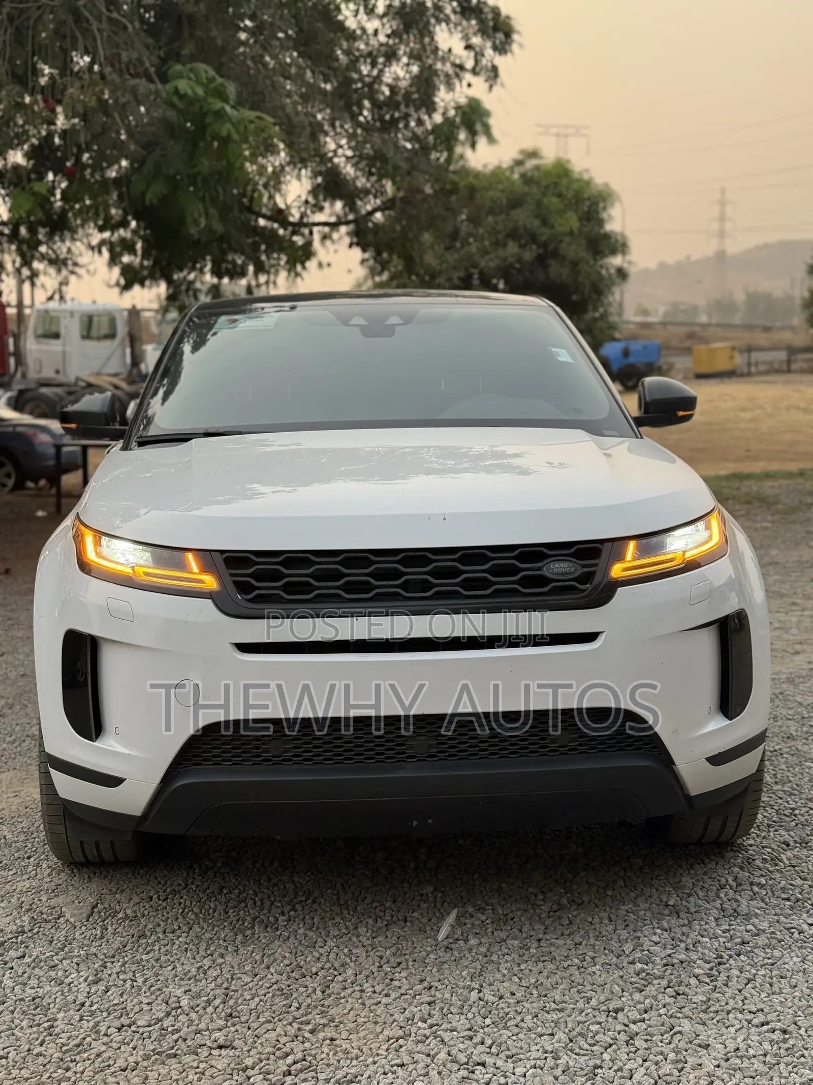 Land Rover Range Rover Evoque SE Premium 4x4 5-Door 2019 White