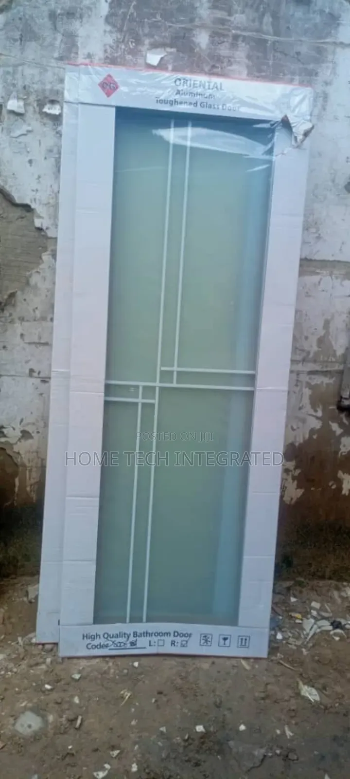 Full Tampered Glasa Bathroom Doors