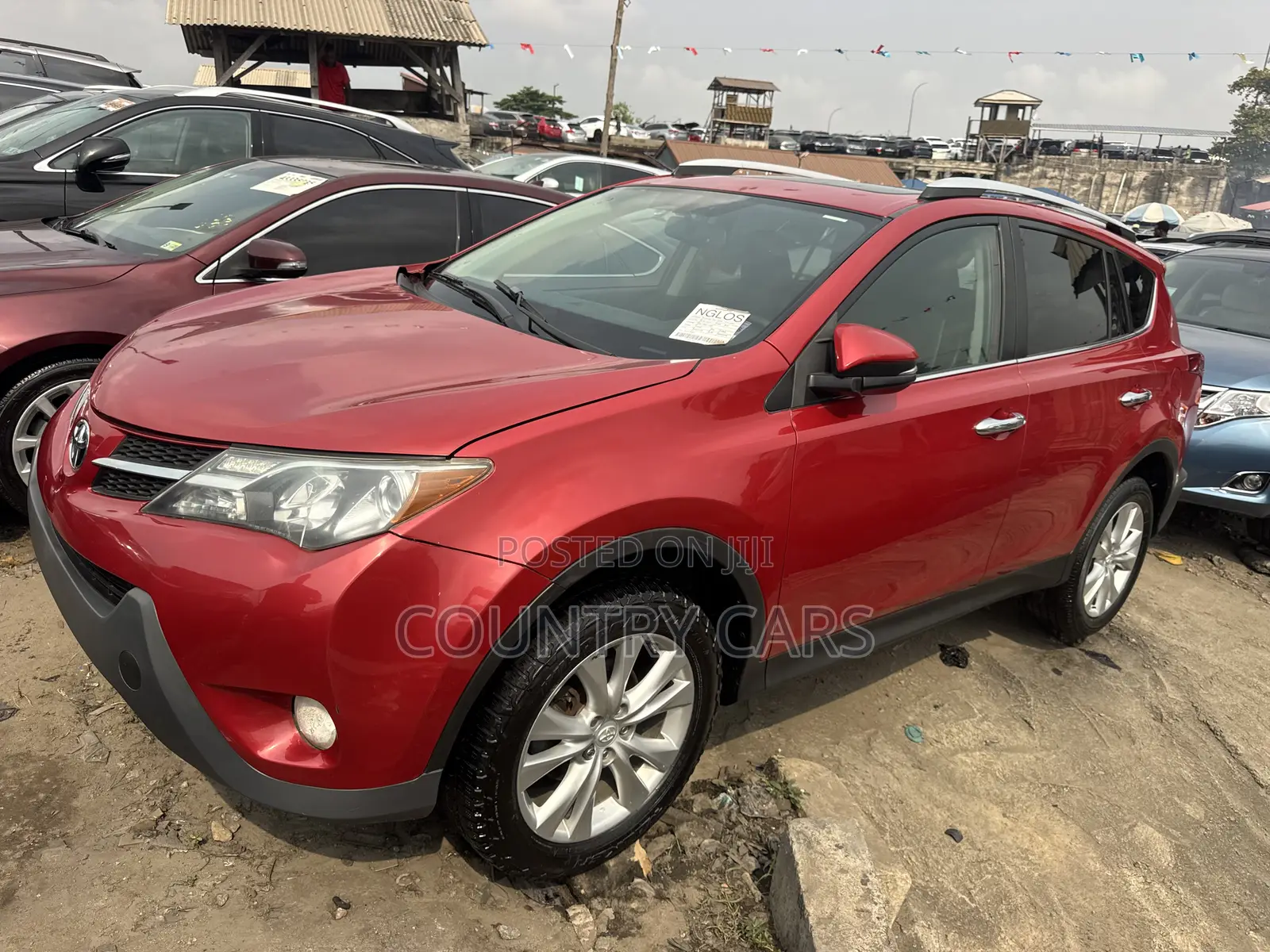 Toyota RAV4 Limited 4dr SUV AWD (2.5L 4cyl 6A) 2014 Red