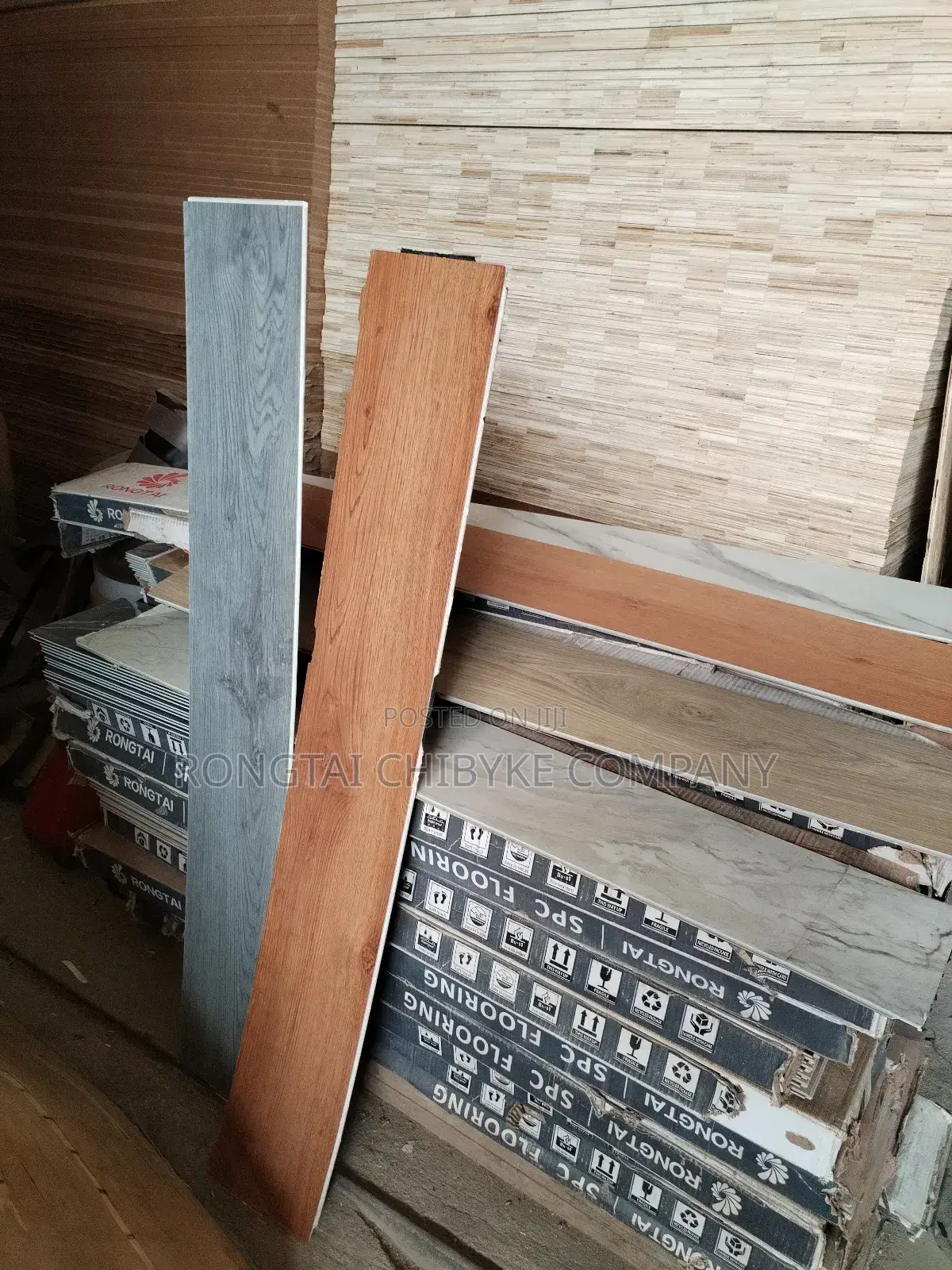 SPC Flooring Tiles And