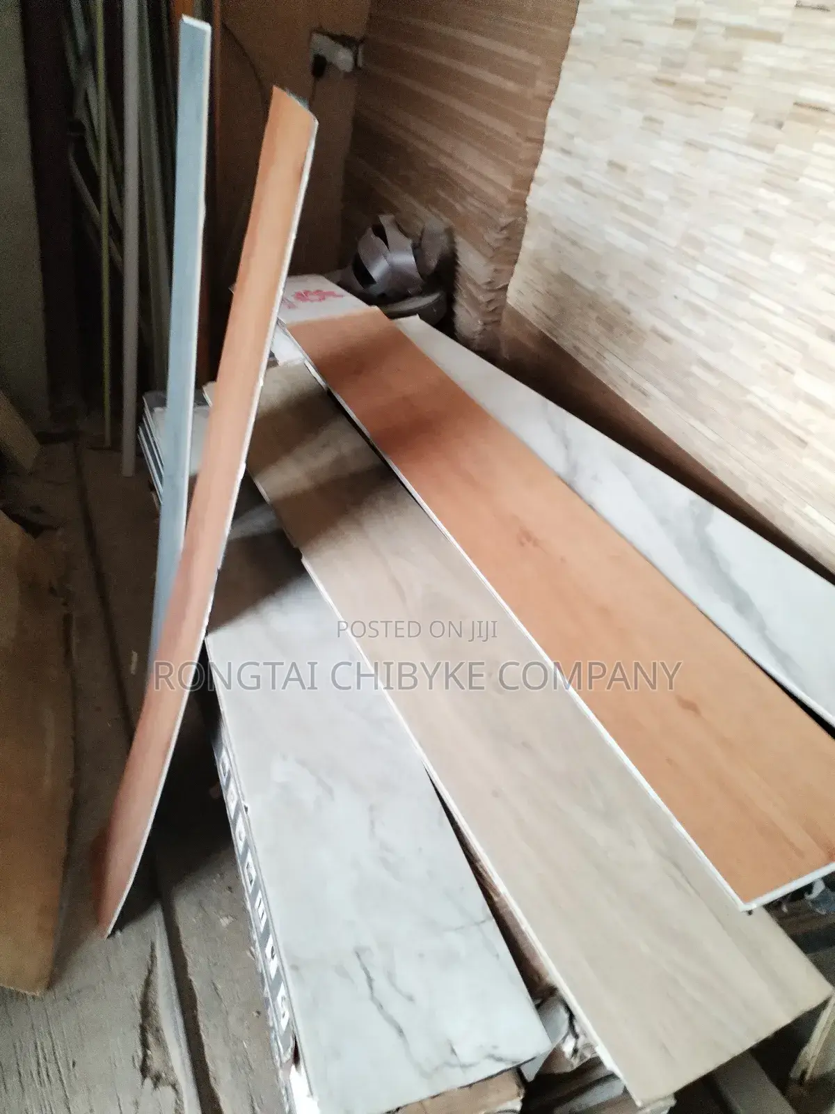 SPC Flooring Tiles And