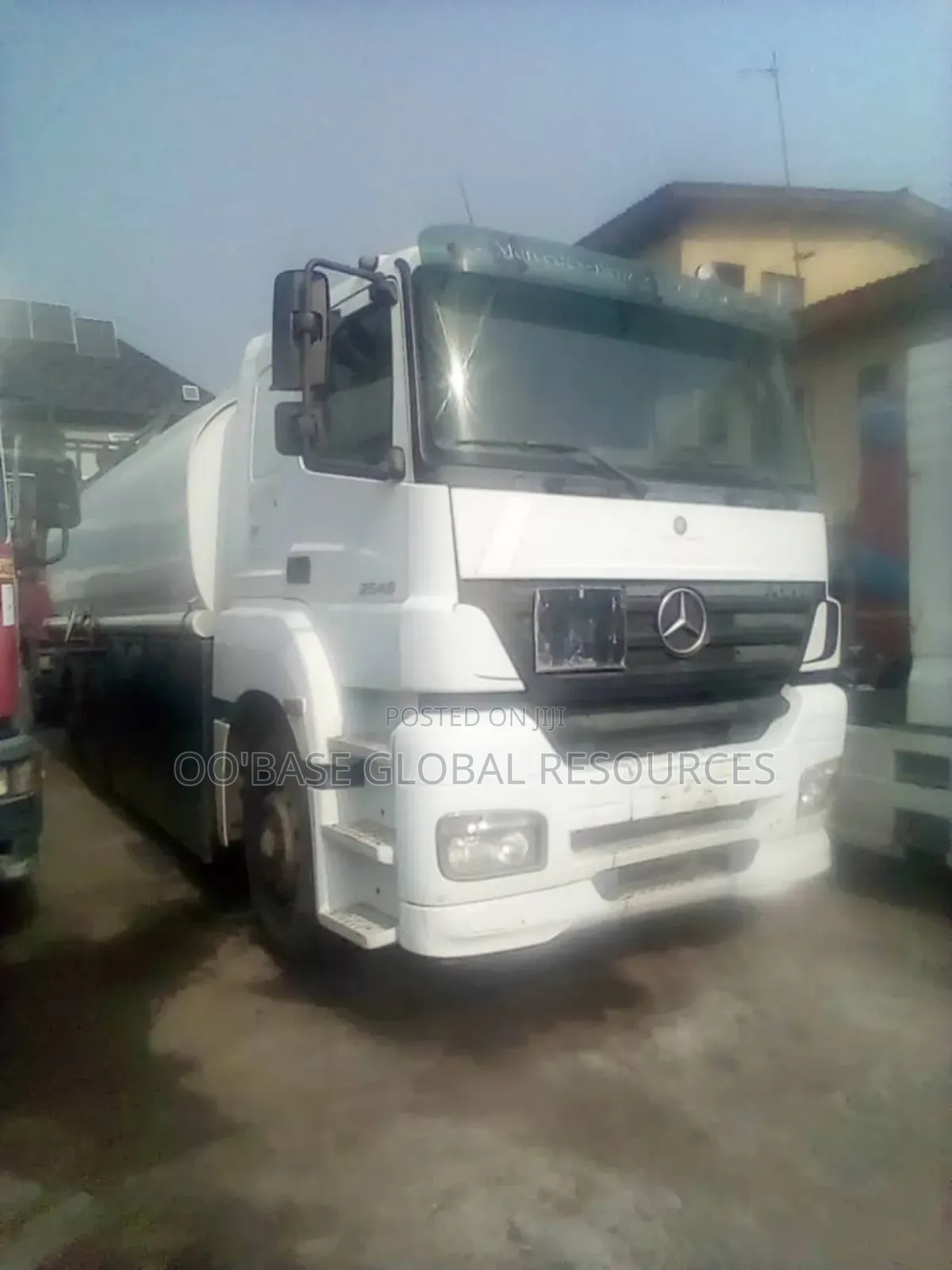 20,000liters Mercedes Diesel Pedlar